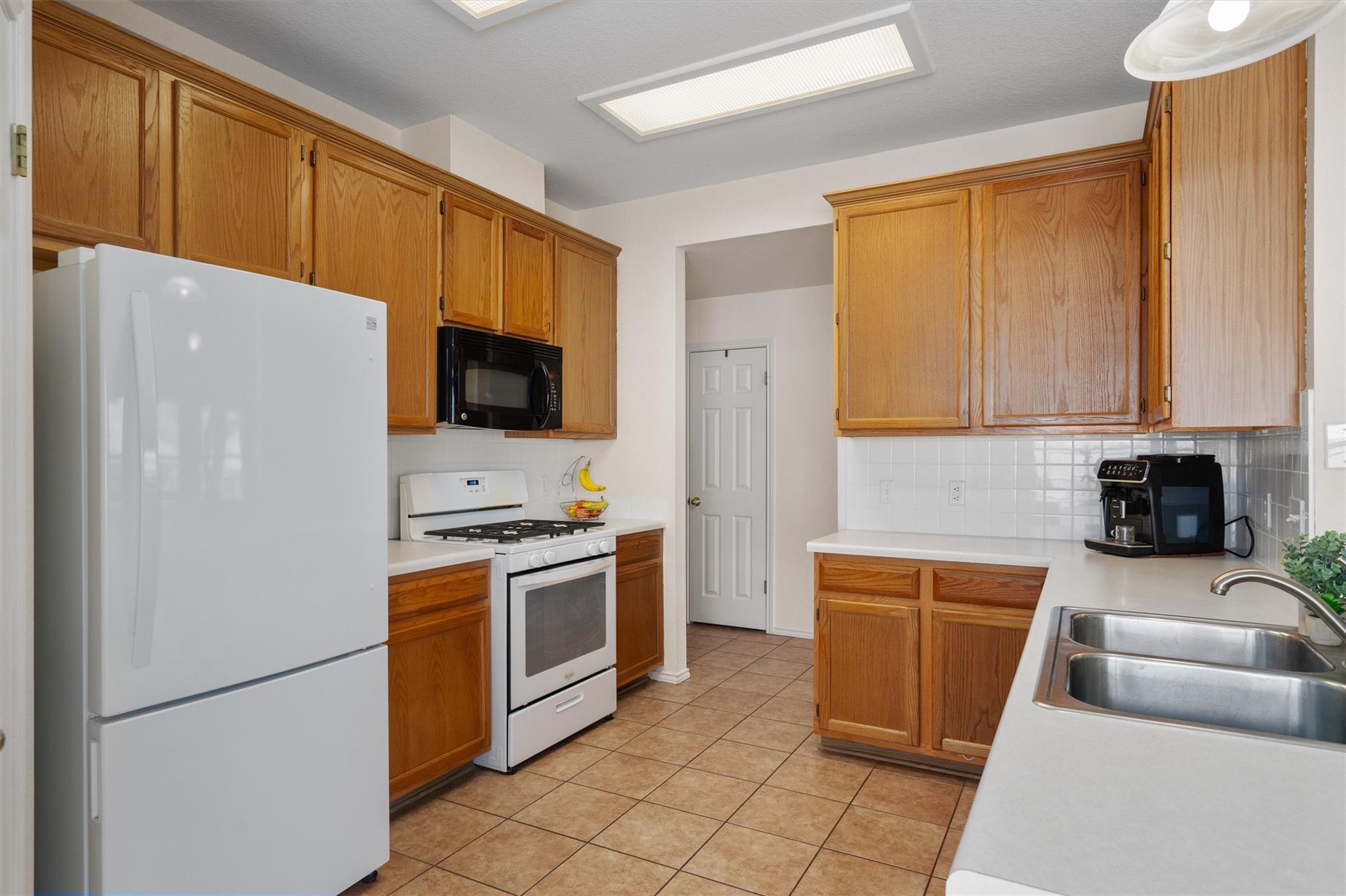 1215 Meghan Dr, Cedar Park, TX 78613