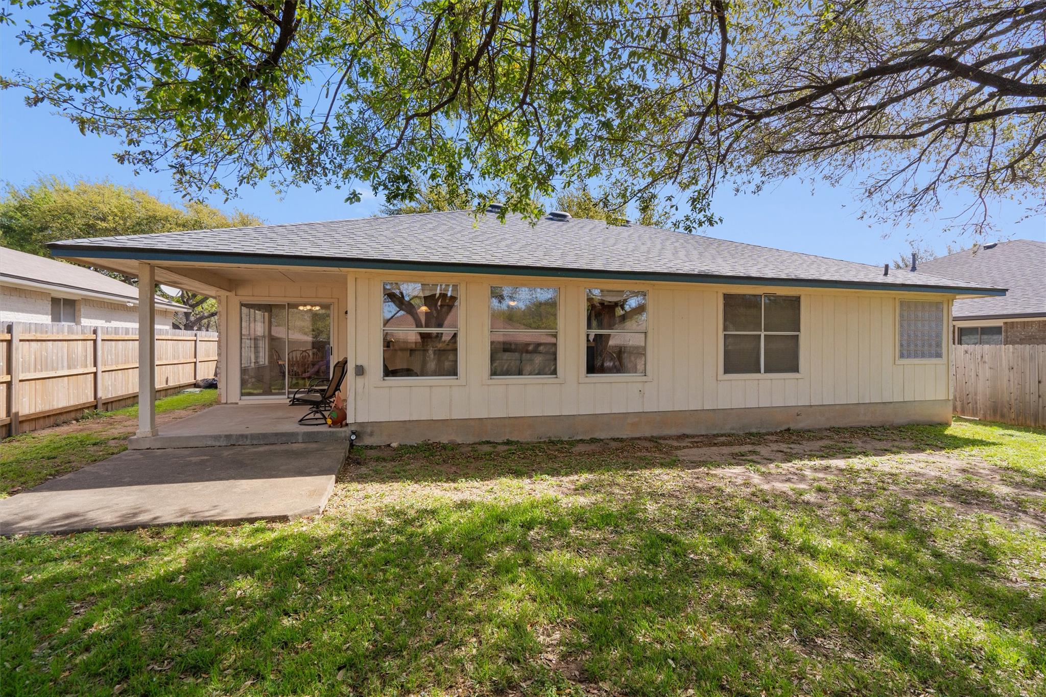 1215 Meghan Dr, Cedar Park, TX 78613