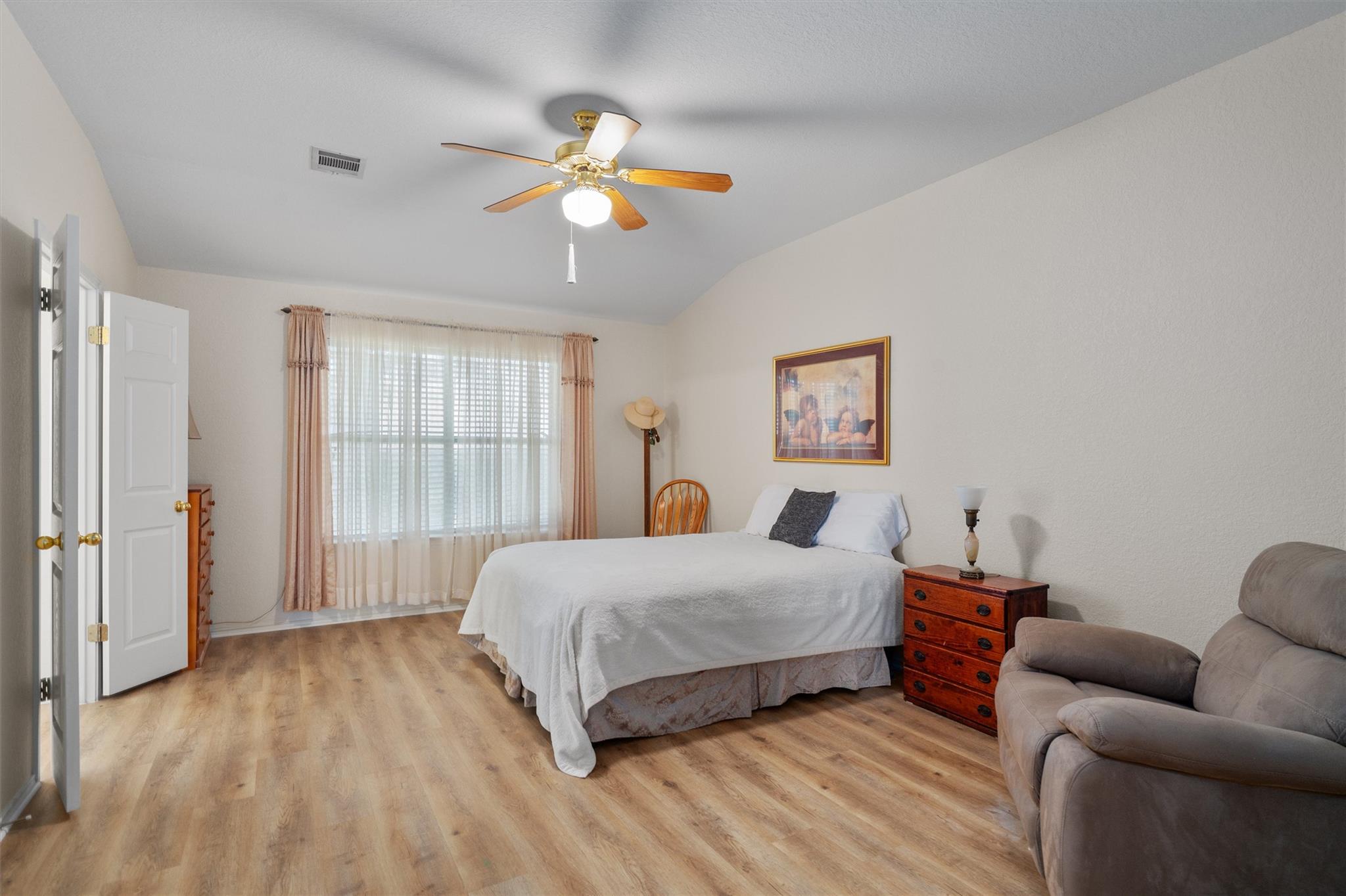 1215 Meghan Dr, Cedar Park, TX 78613