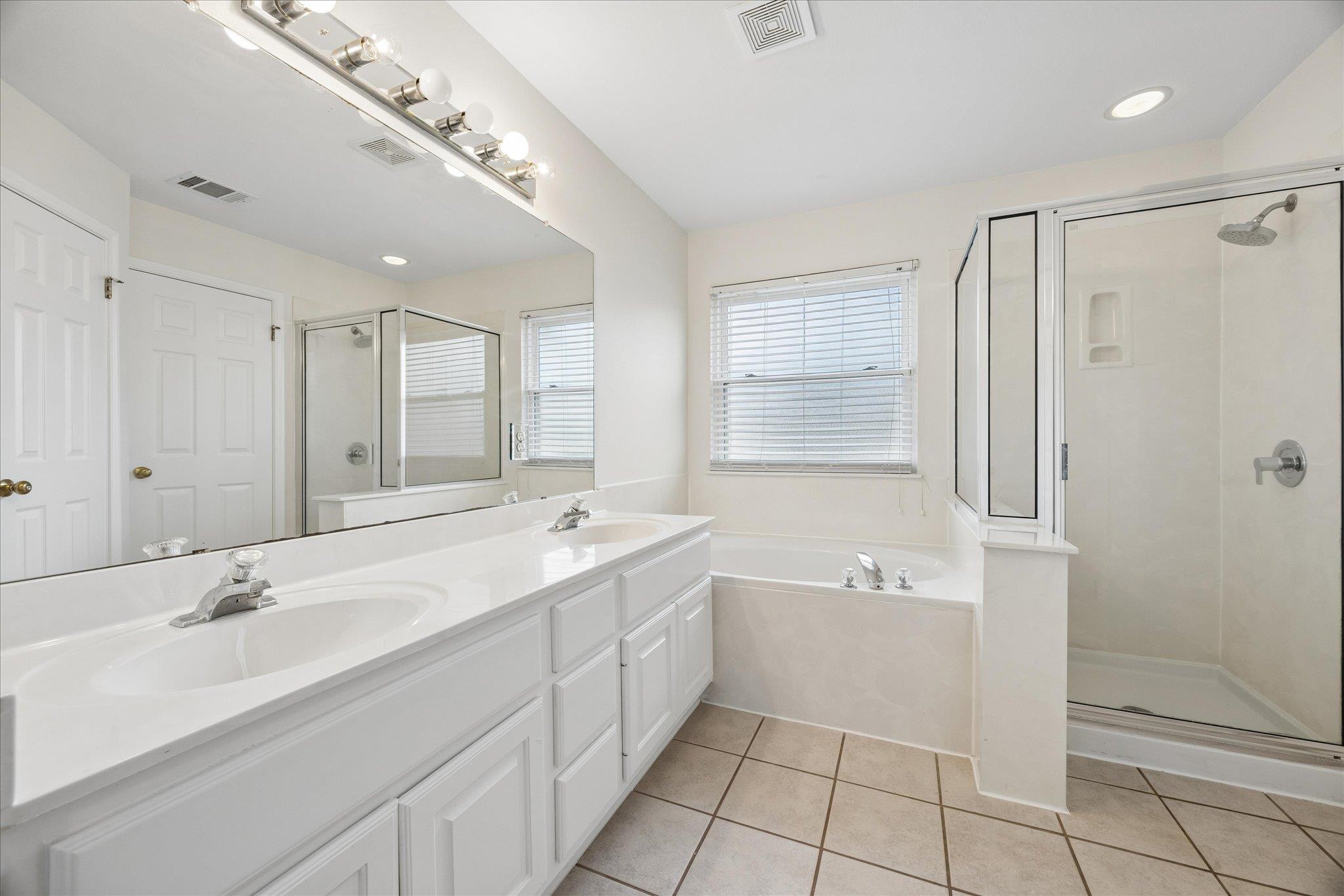 15108 Mallard Green Ln, Austin, TX 78728