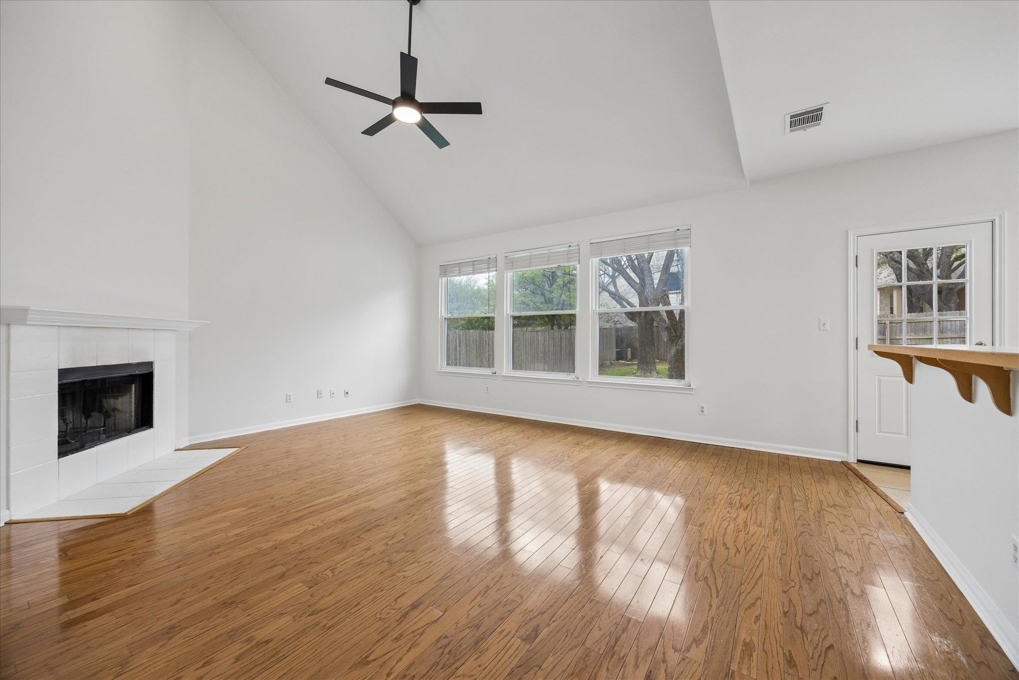 15108 Mallard Green Ln, Austin, TX 78728