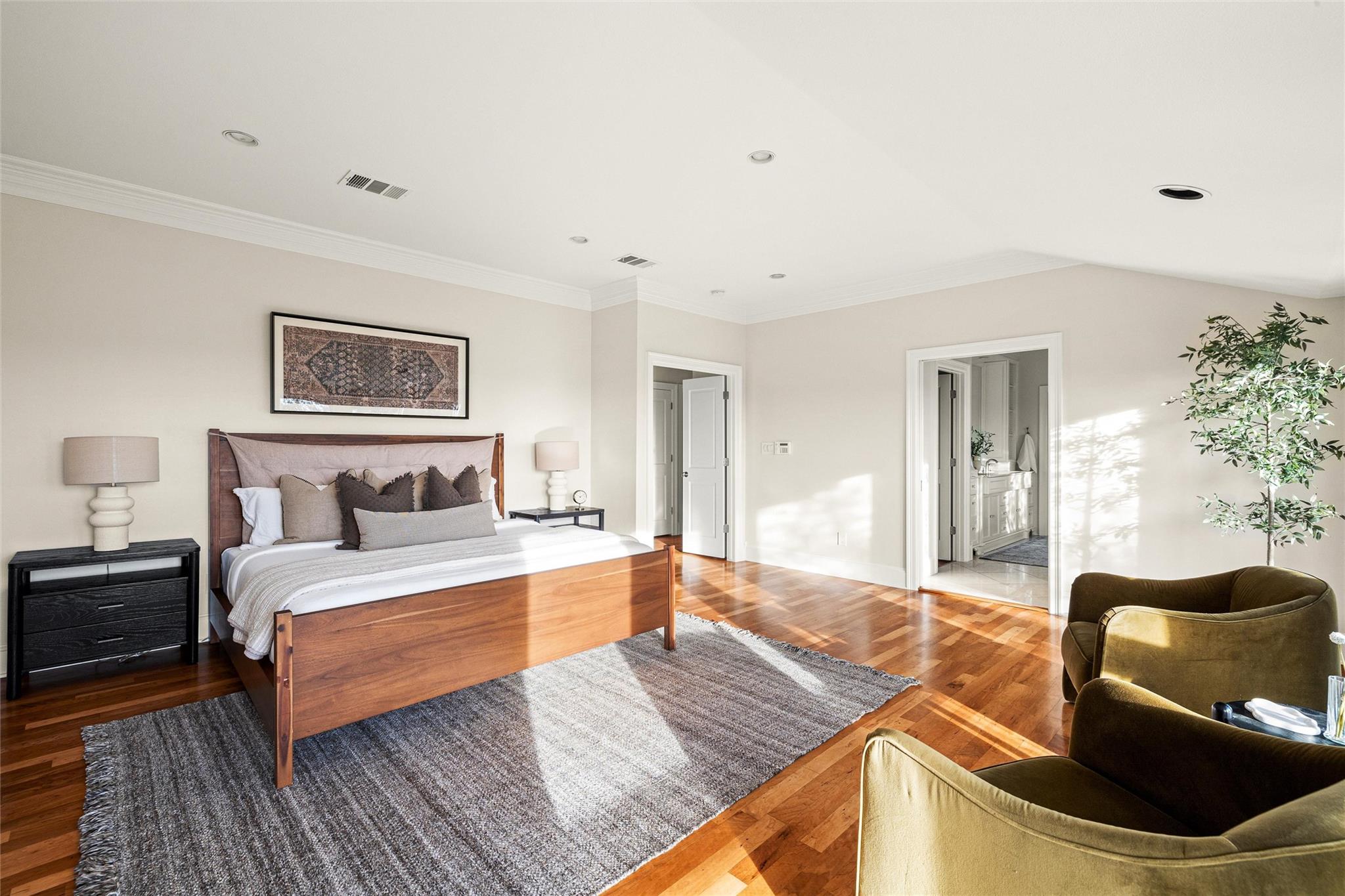 5301 Valburn Cir, Austin, TX 78731