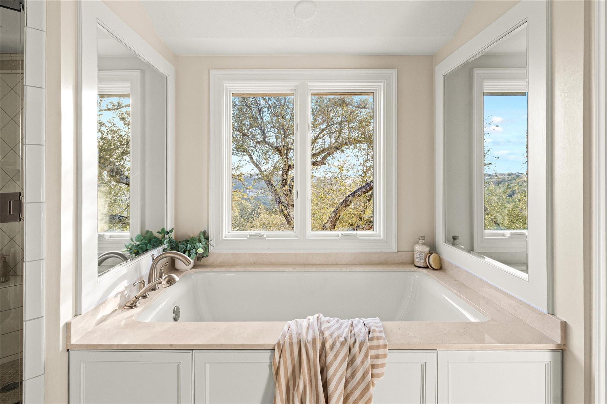 5301 Valburn Cir, Austin, TX 78731