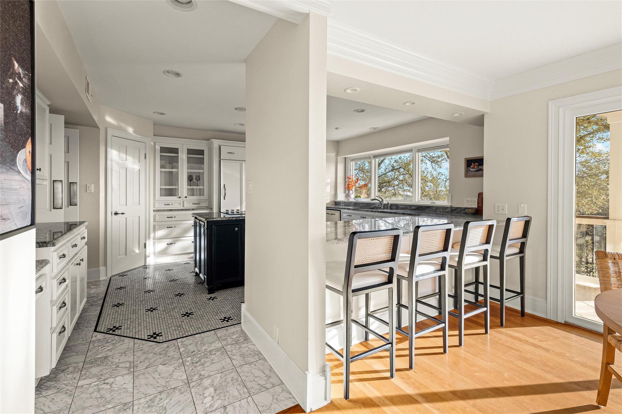 5301 Valburn Cir, Austin, TX 78731