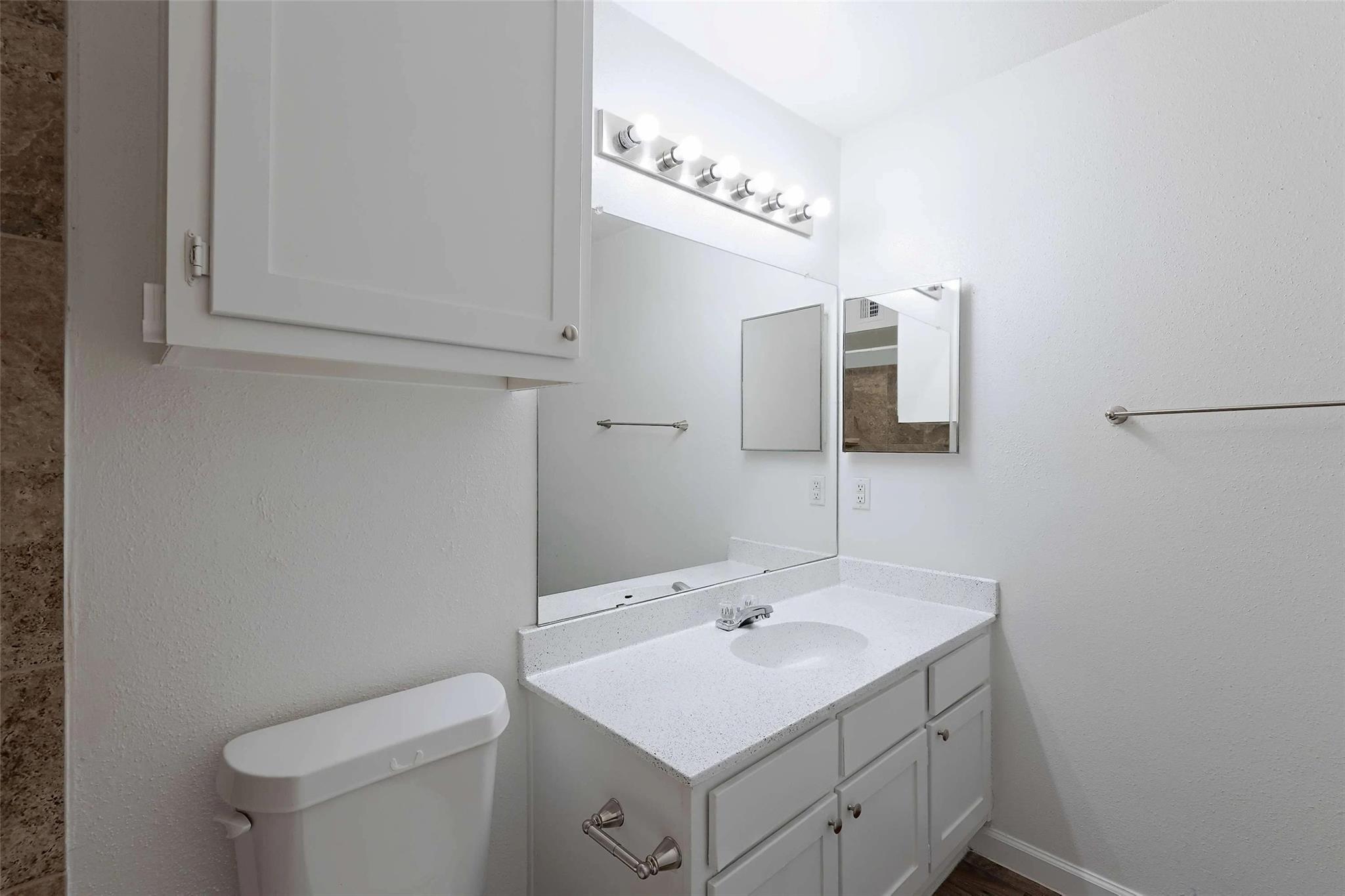 2323 Wells Branch Pkwy # H206, Austin, TX 78728