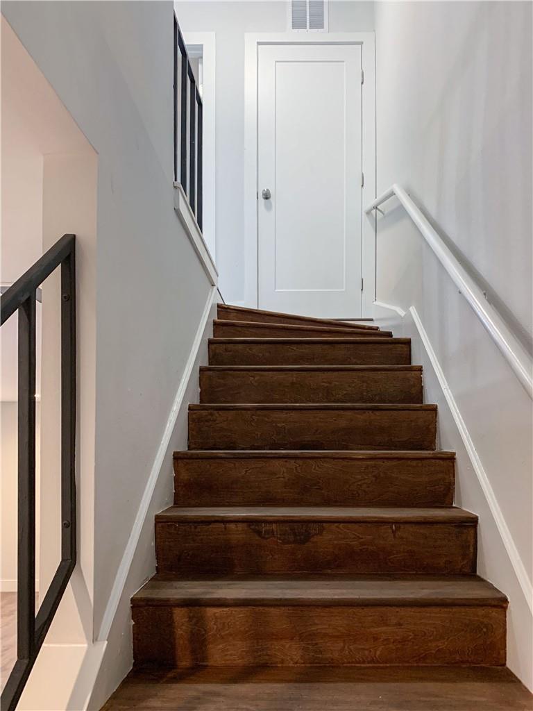 3812 Southway Dr # 104, Austin, TX 78704