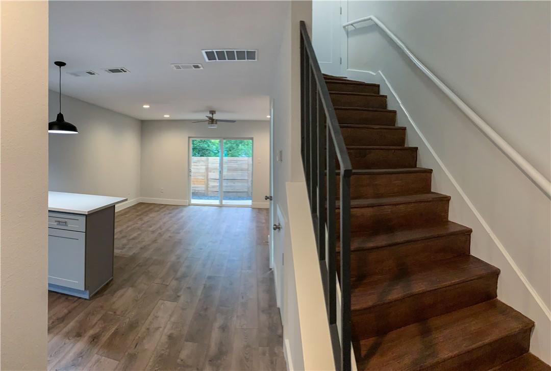 3812 Southway Dr # 104, Austin, TX 78704