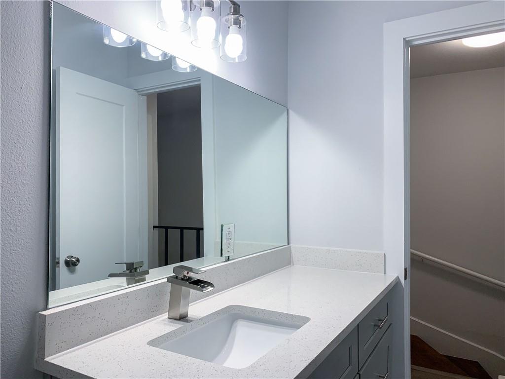 3812 Southway Dr # 104, Austin, TX 78704