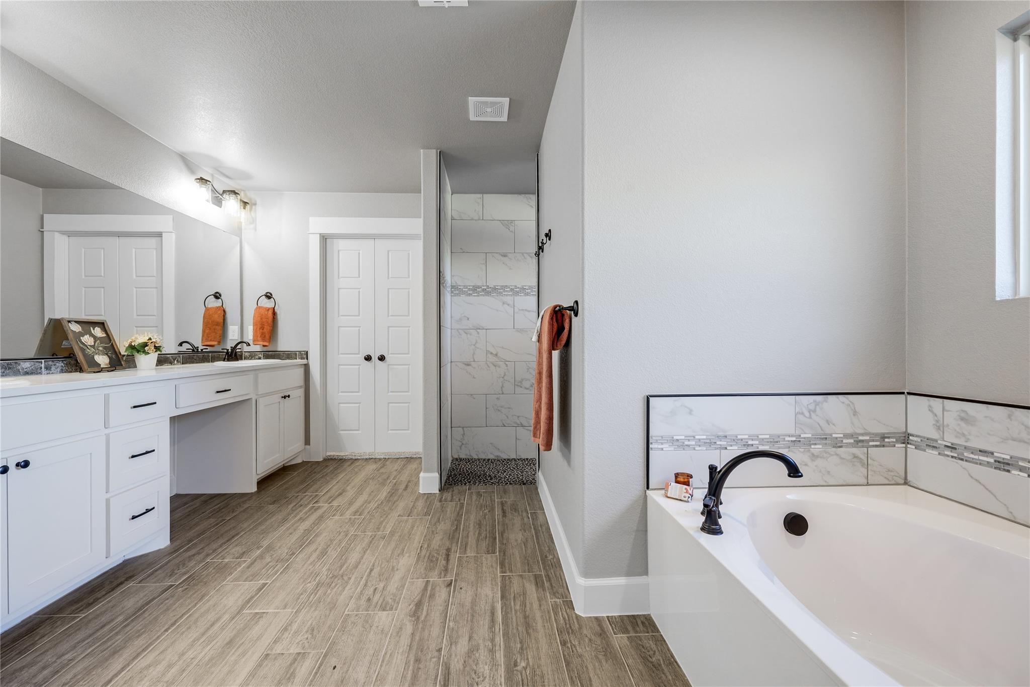 2605 Truman Dr, Lago Vista, TX 78645