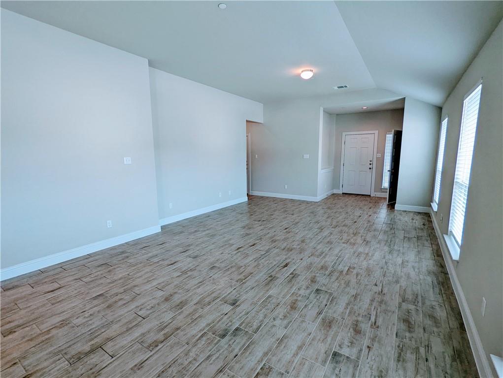 2800 Joe Dimaggio Blvd # 94, Round Rock, TX 78665