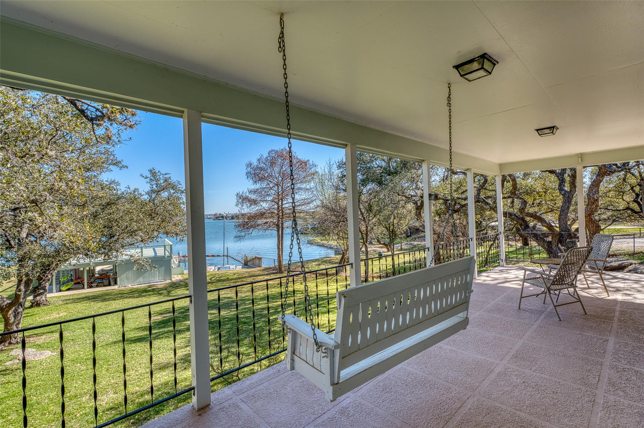 1303 Belaire Dr, Granite Shoals, TX 78654