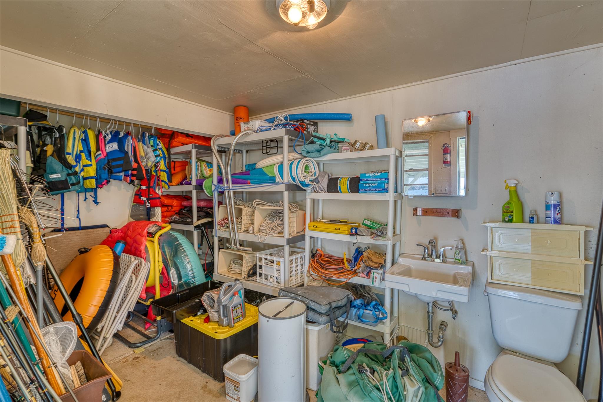 1303 Belaire Dr, Granite Shoals, TX 78654