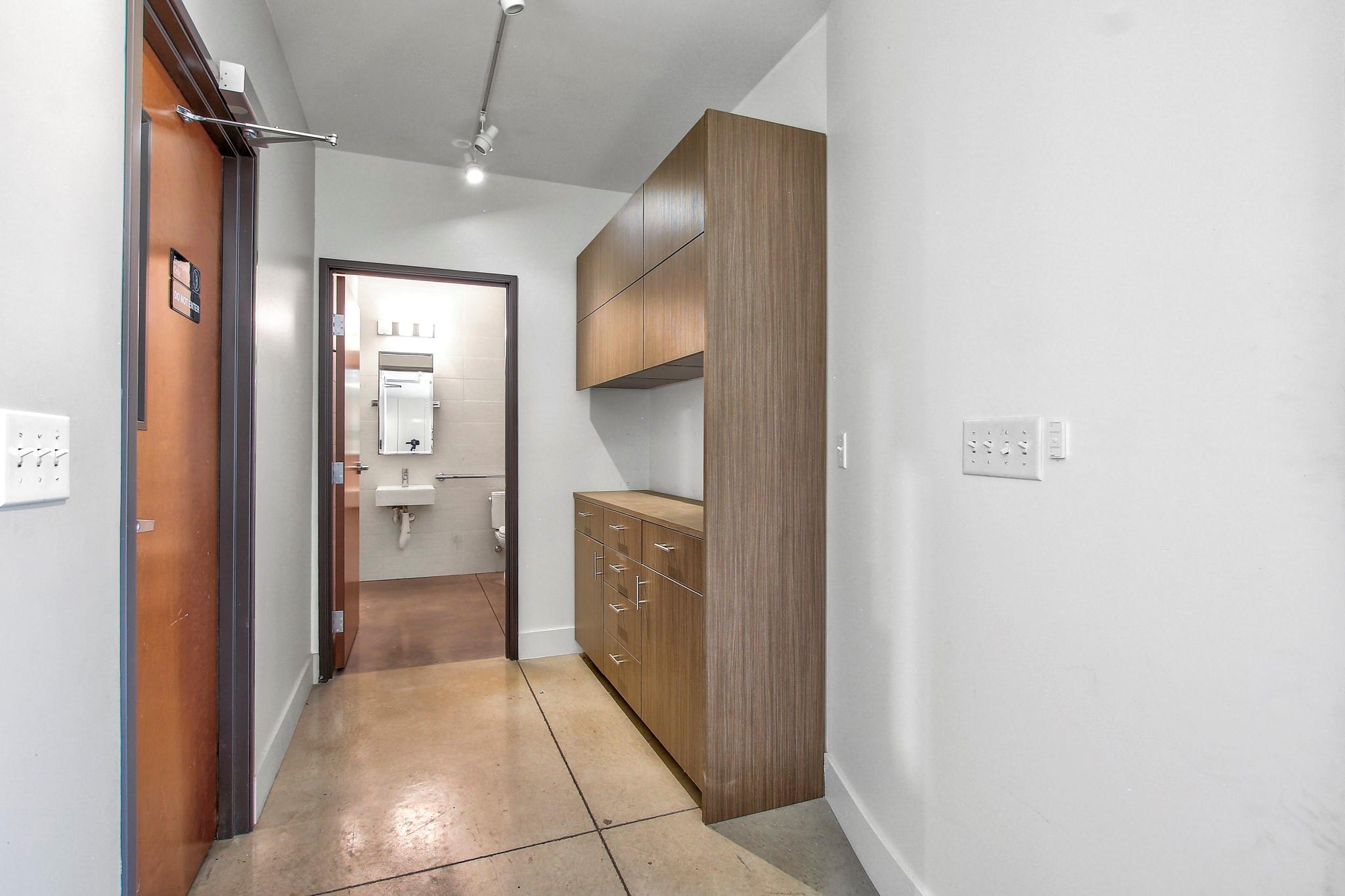 2000 Windy Ter # 8, Cedar Park, TX 78613