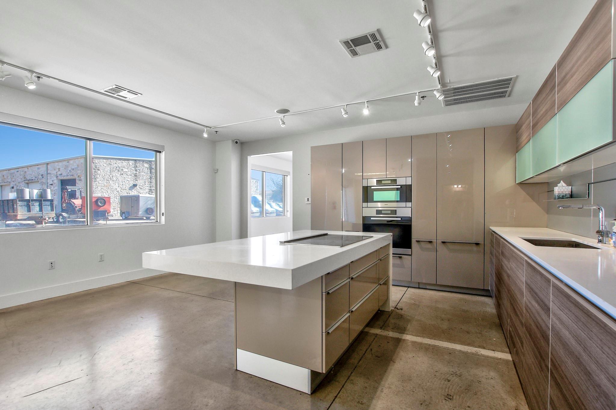 2000 Windy Ter # 8, Cedar Park, TX 78613