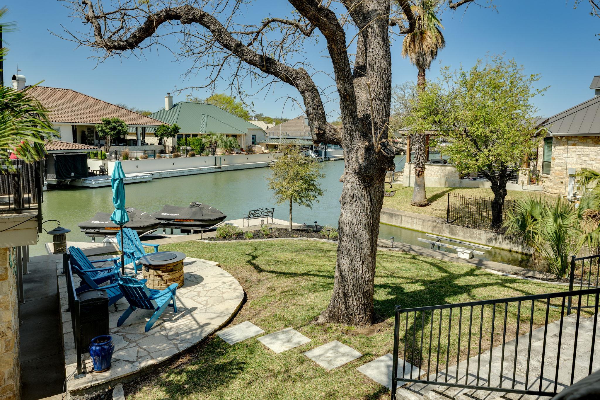 3012 Driftwood Ln, Horseshoe Bay, TX 78657