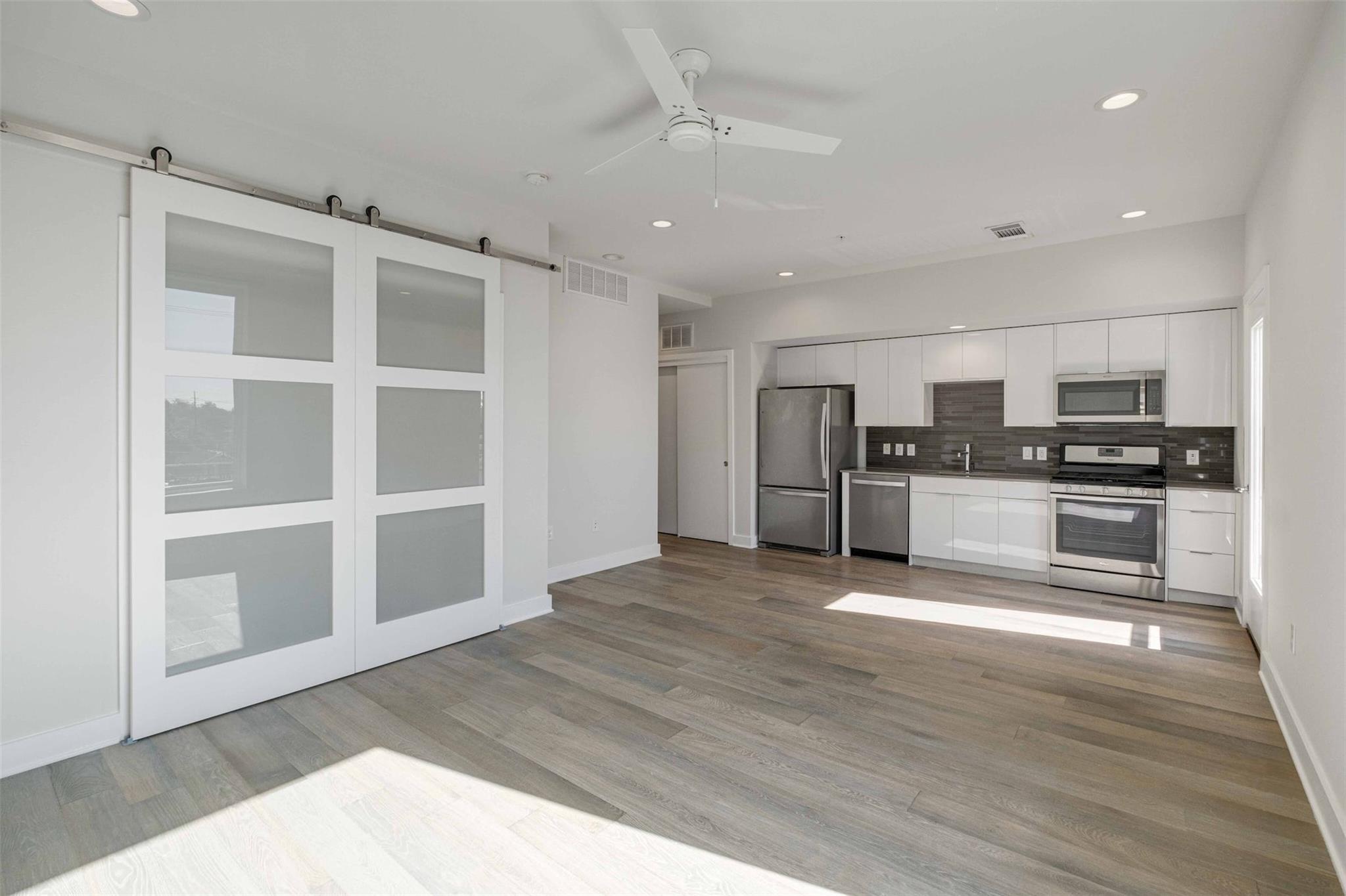 1800 E 4th St # 205, Austin, TX 78702