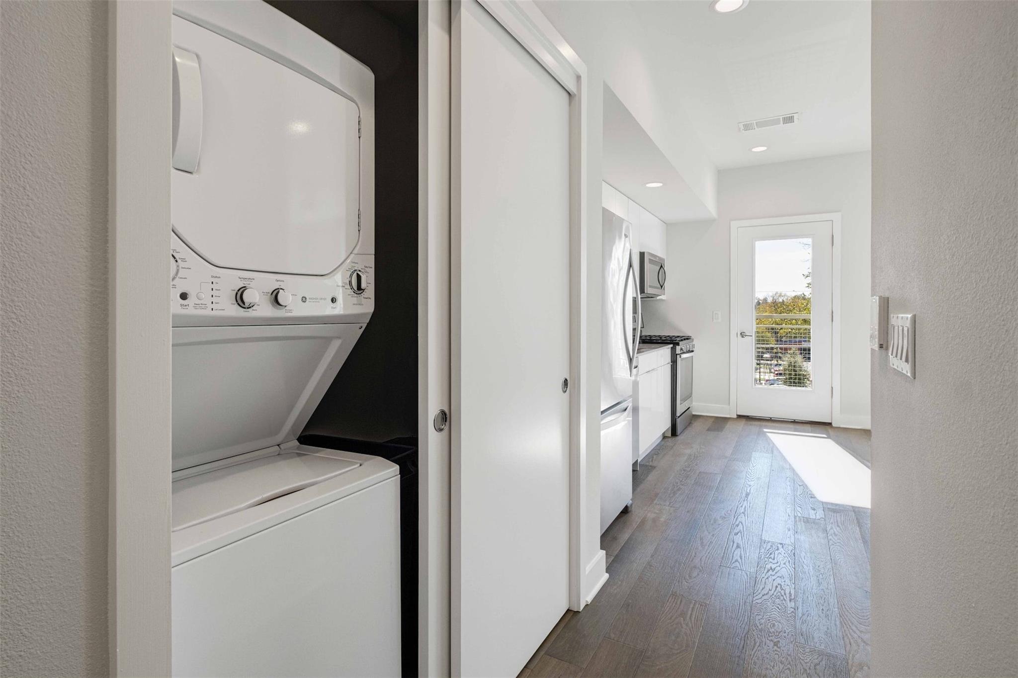 1800 E 4th St # 205, Austin, TX 78702