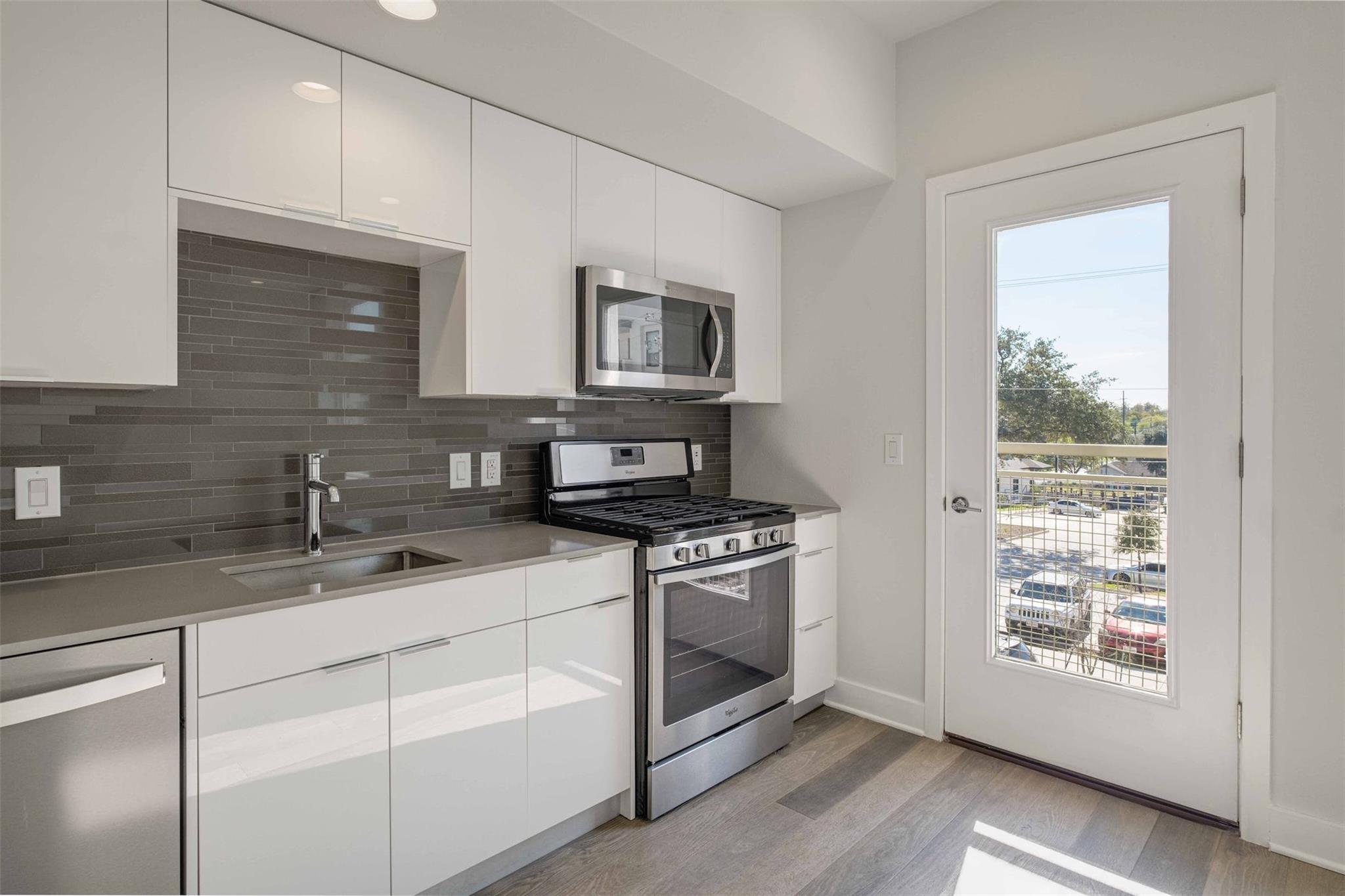 1800 E 4th St # 205, Austin, TX 78702