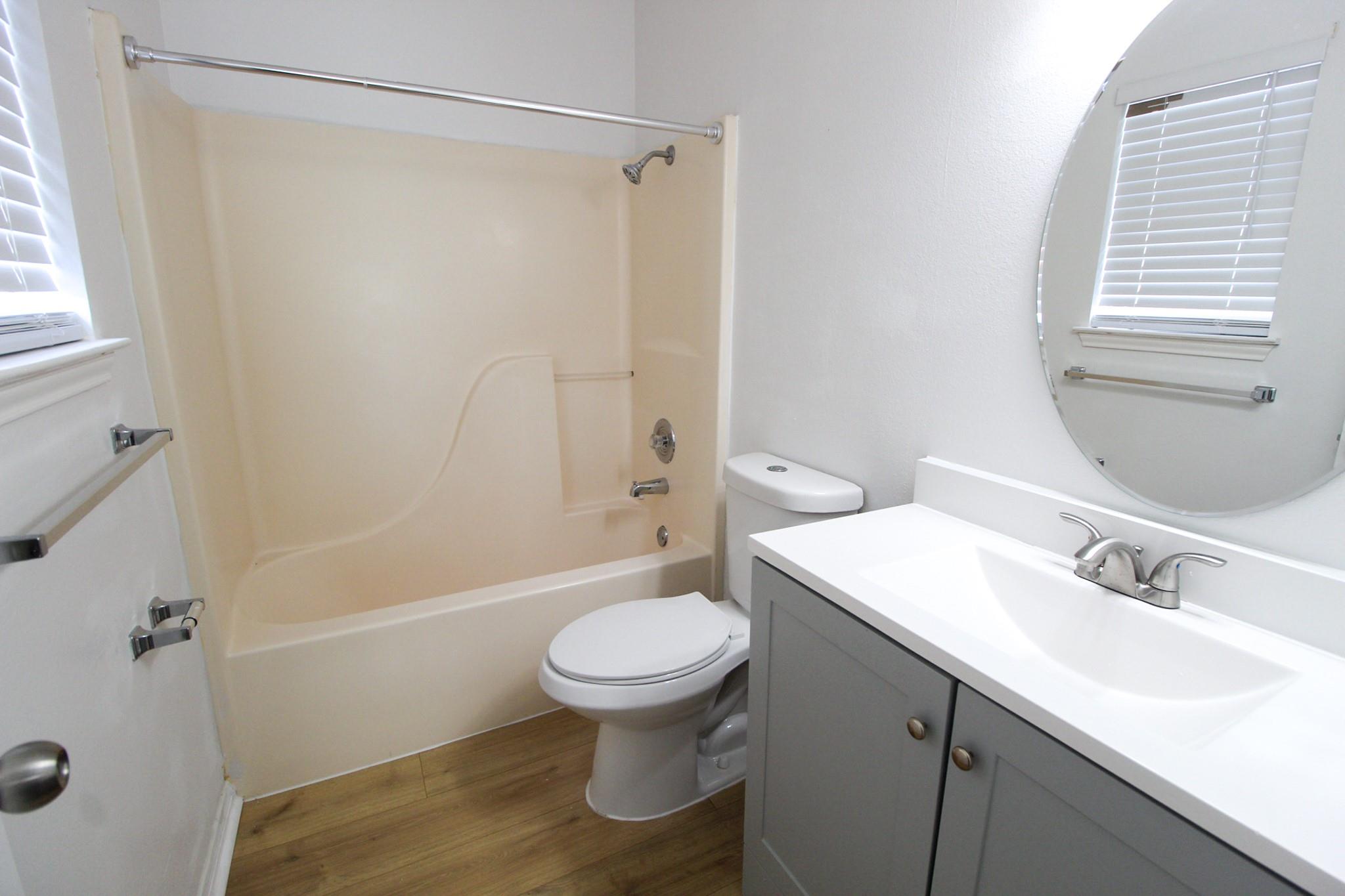 6907 Stonleigh Pl, Austin, TX 78744