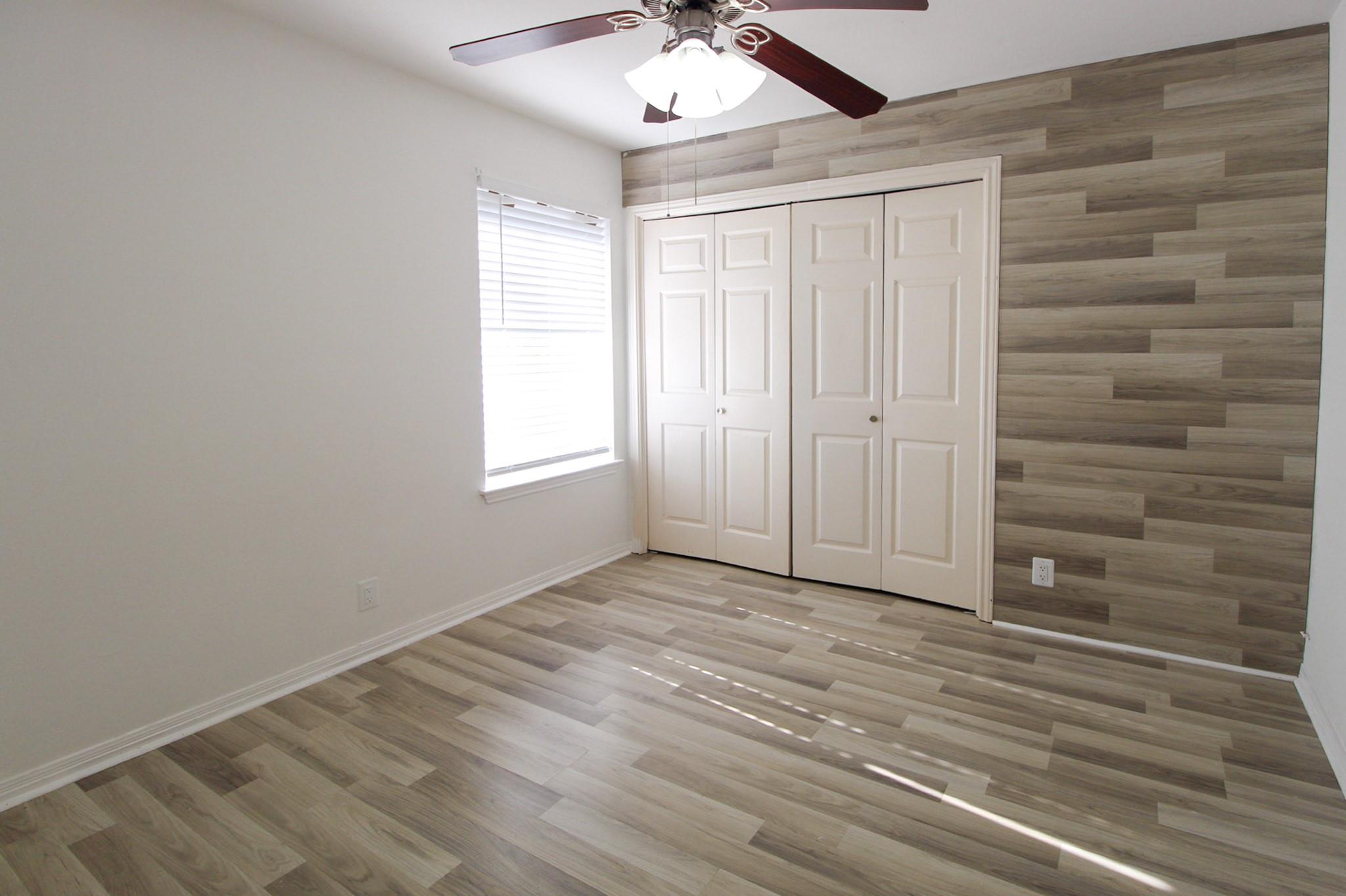 6907 Stonleigh Pl, Austin, TX 78744