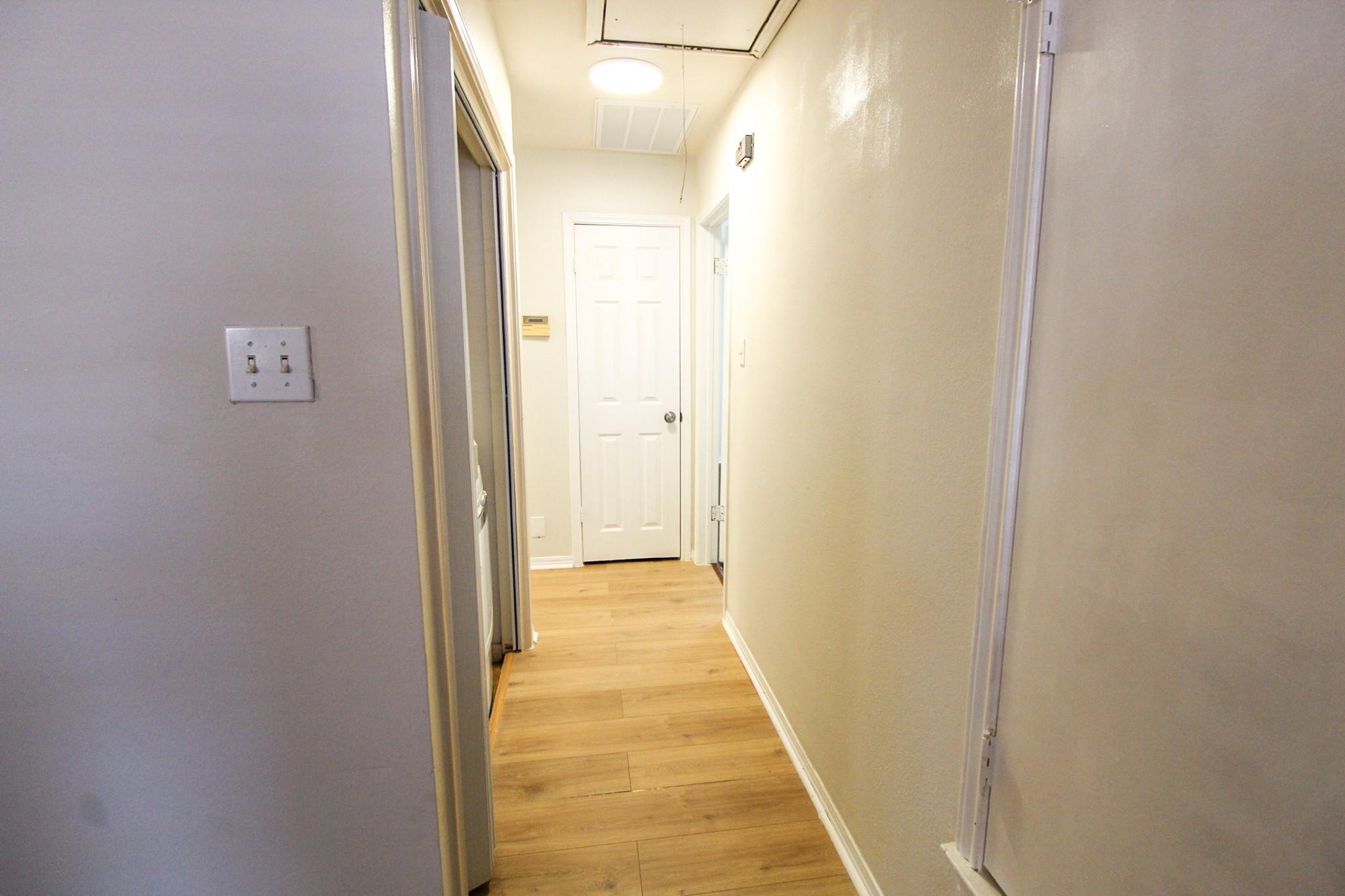 6907 Stonleigh Pl, Austin, TX 78744