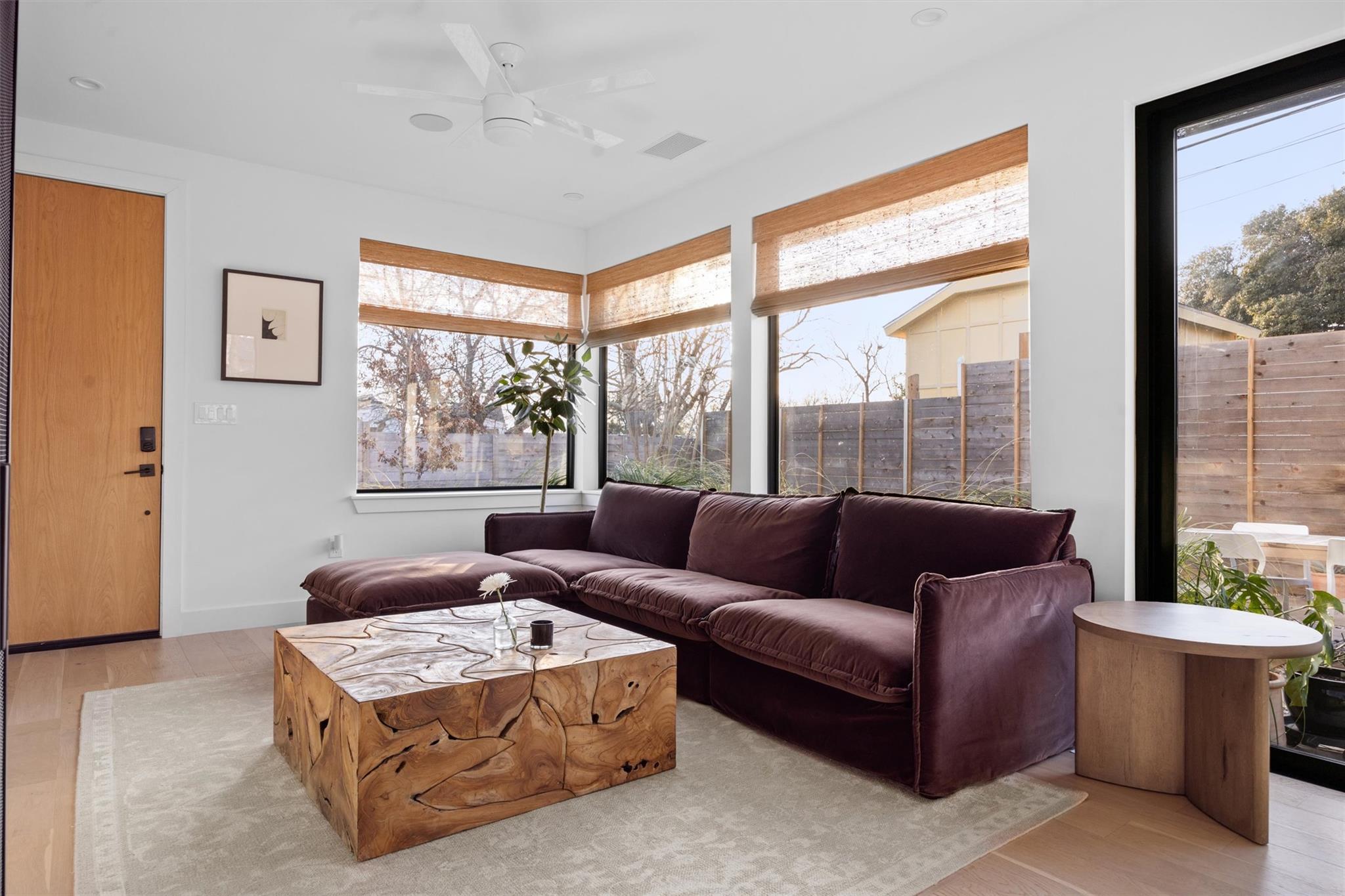 4604 S 2nd St # 2, Austin, TX 78745