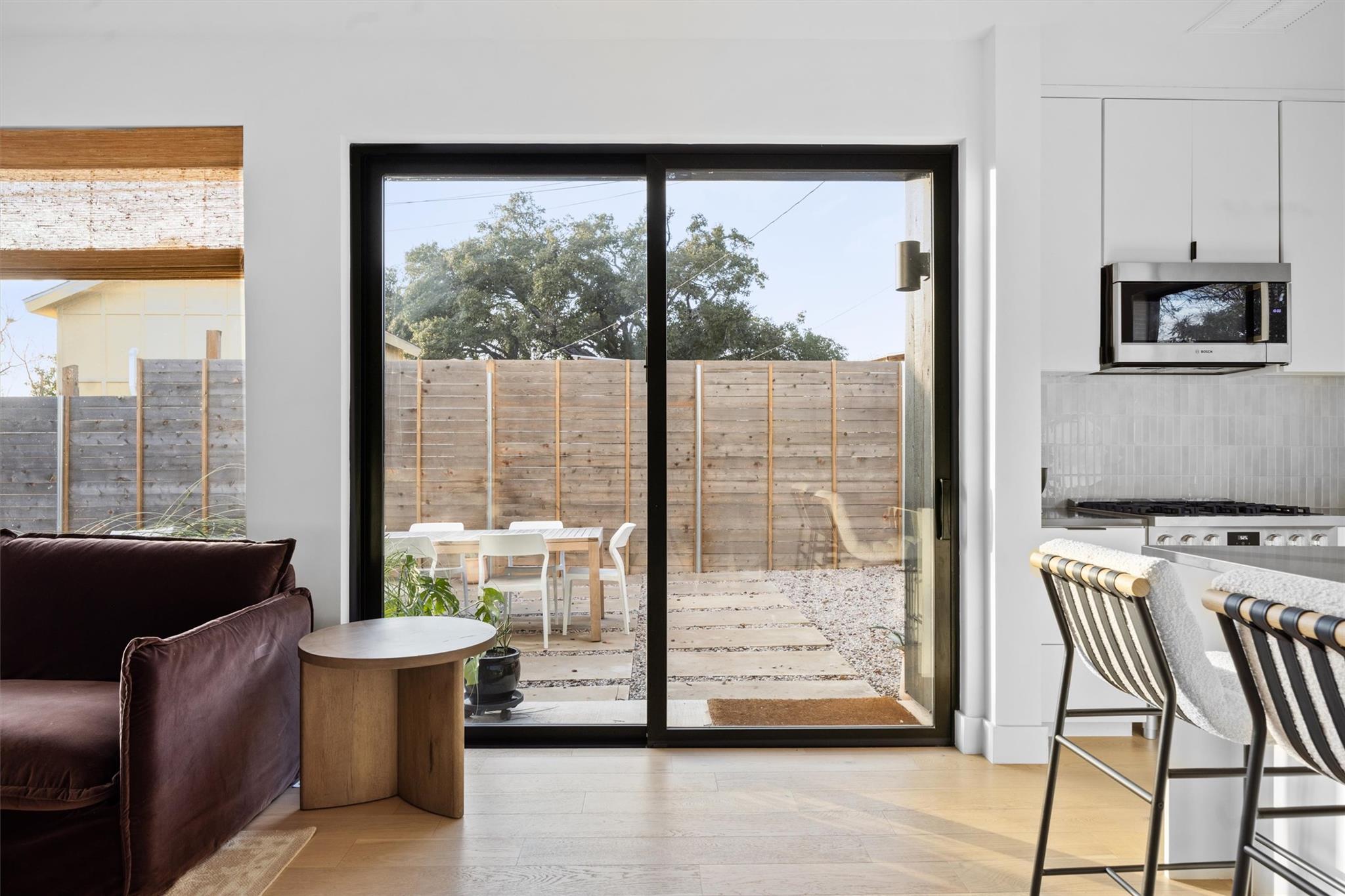 4604 S 2nd St # 2, Austin, TX 78745