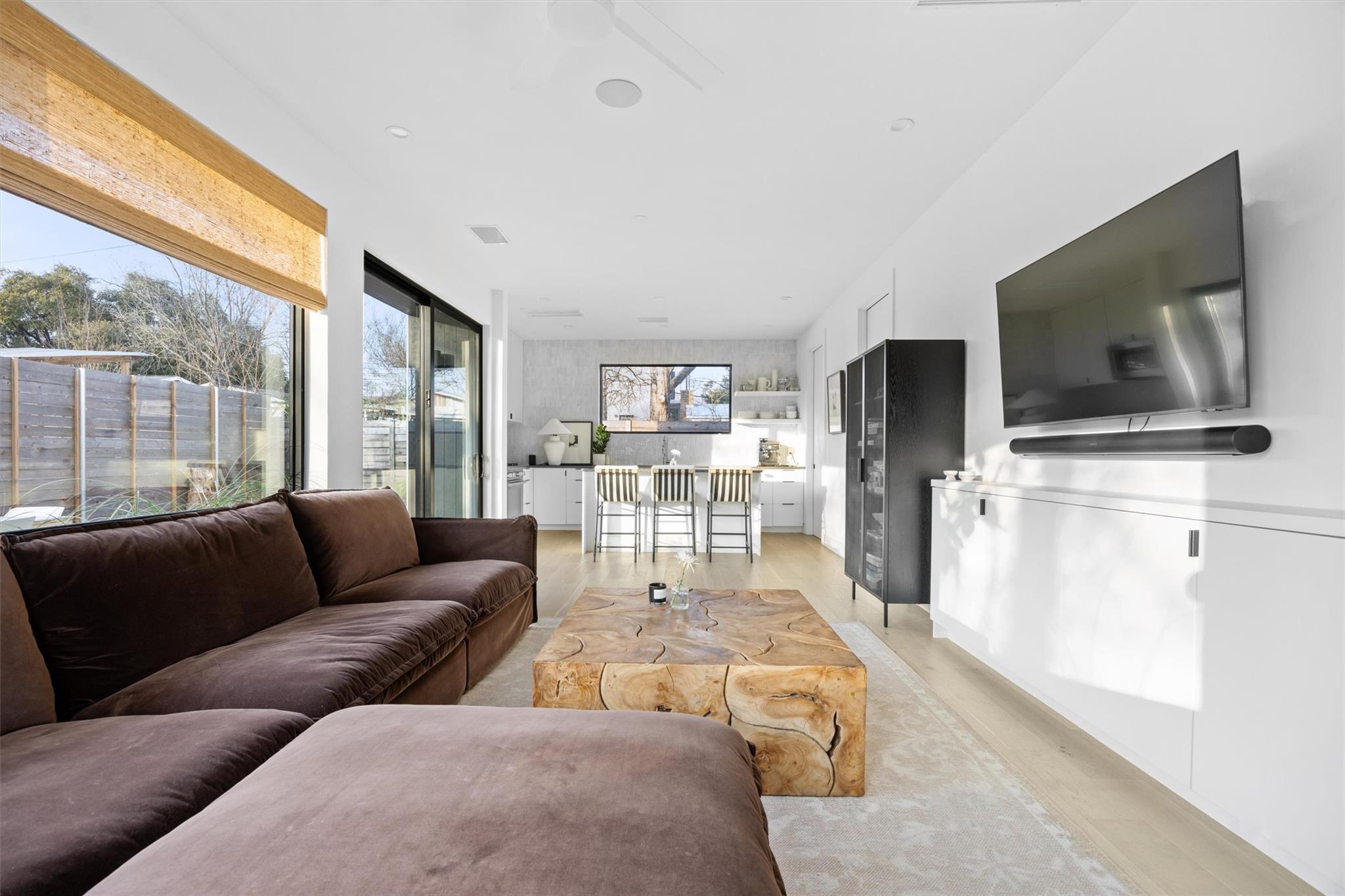 4604 S 2nd St # 2, Austin, TX 78745