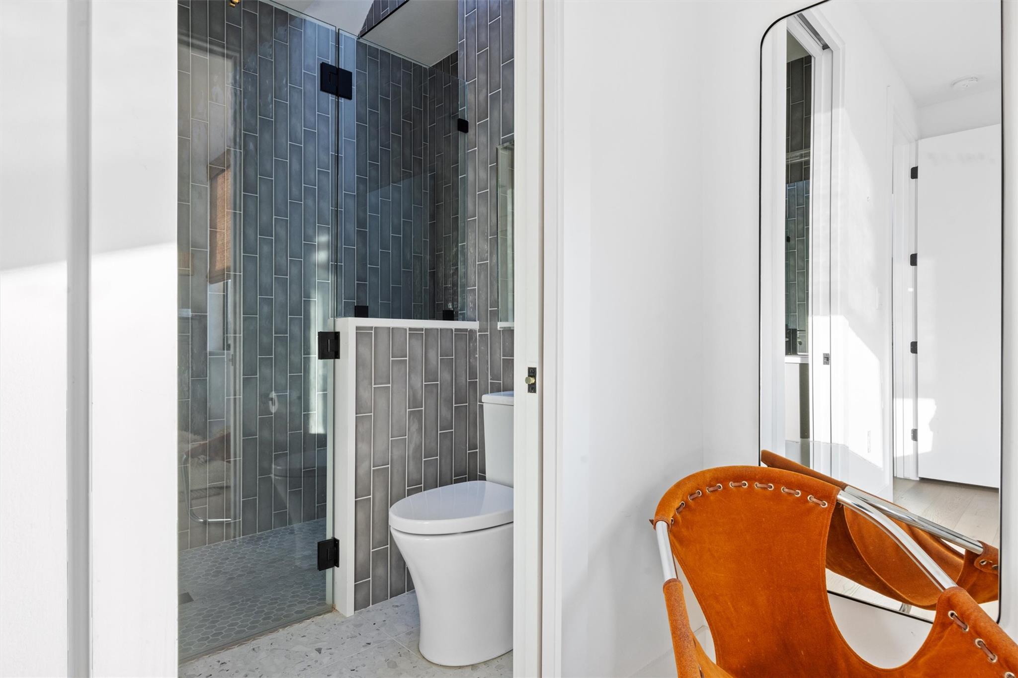 4604 S 2nd St # 2, Austin, TX 78745