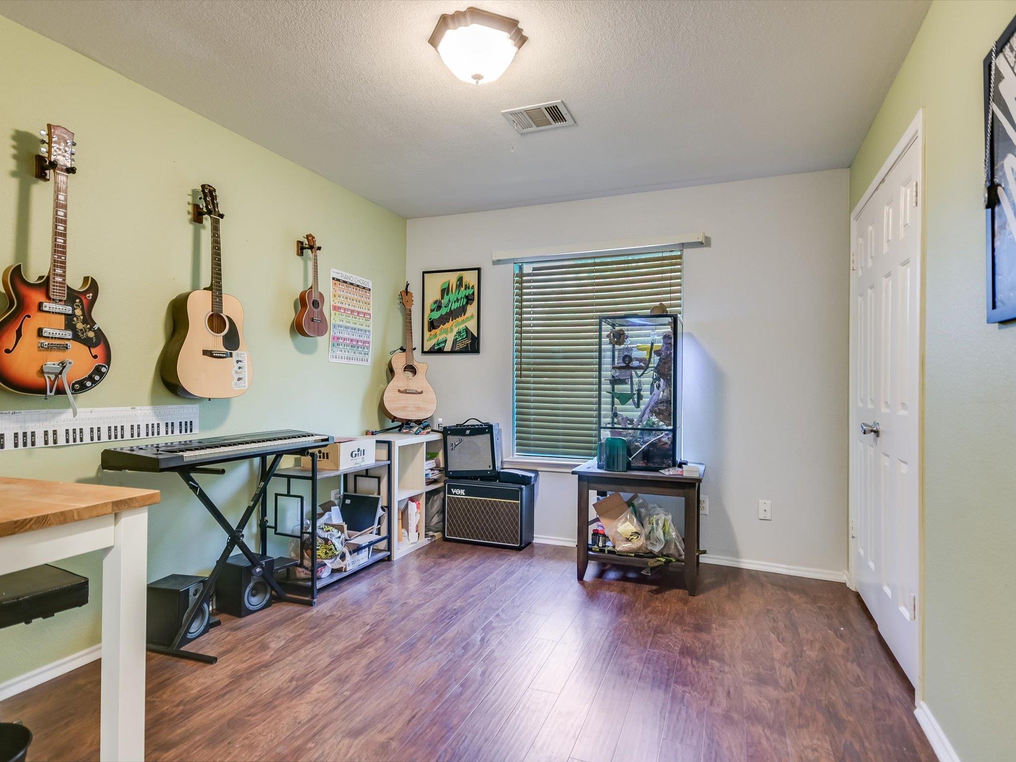 2001 Aster Way, Round Rock, TX 78665