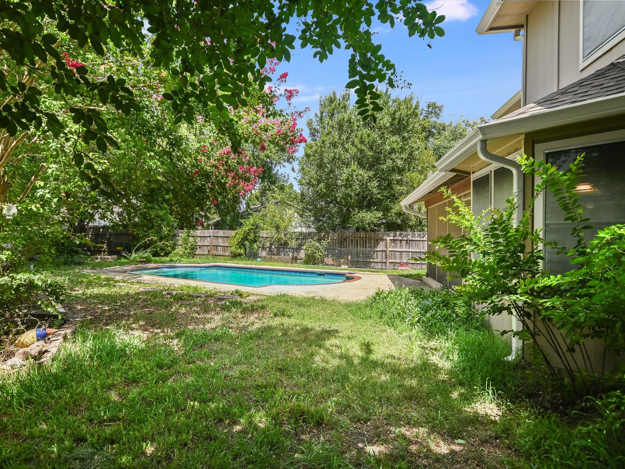2001 Aster Way, Round Rock, TX 78665