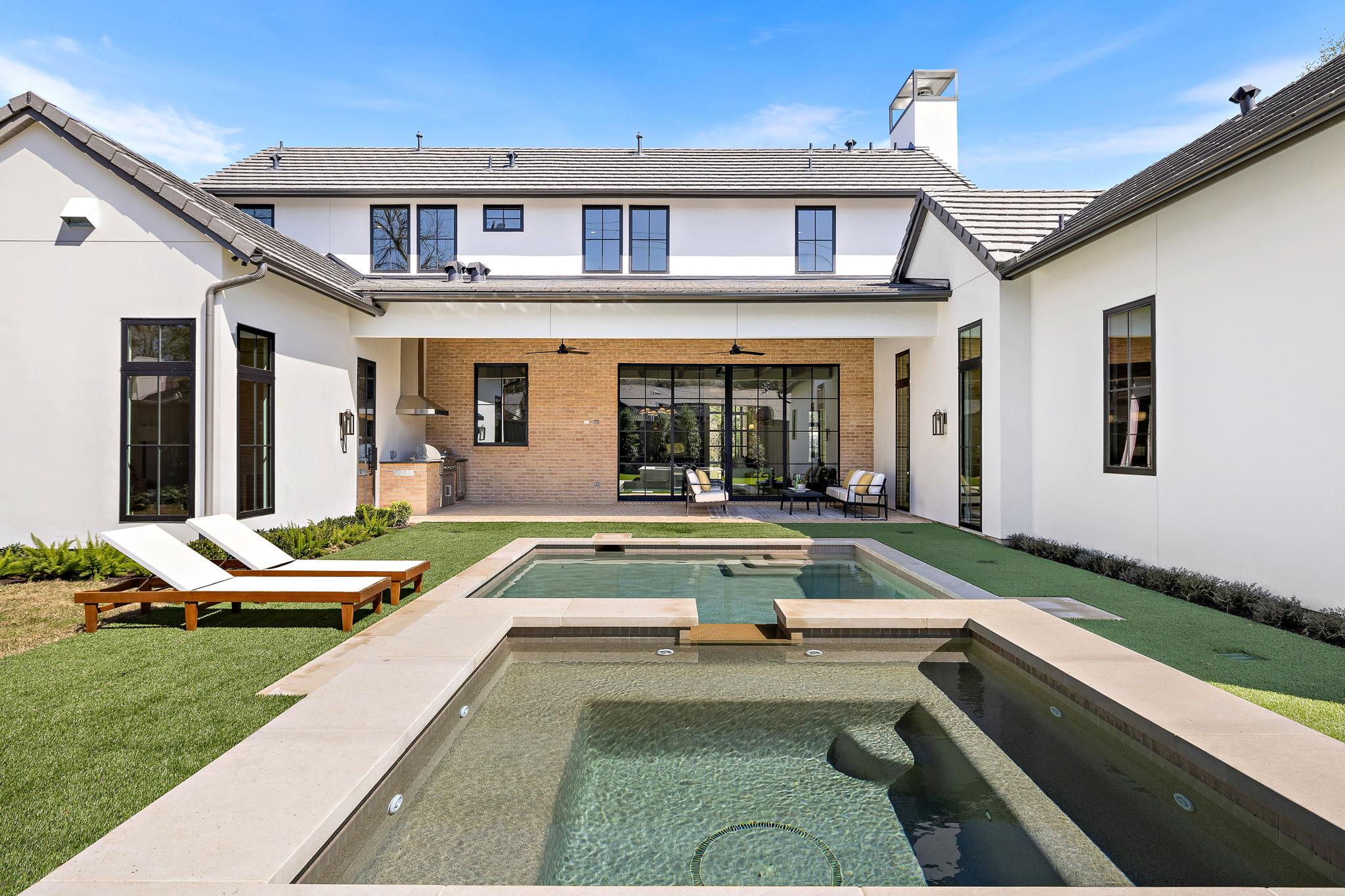 5906 Rickey Dr, Austin, TX 78757