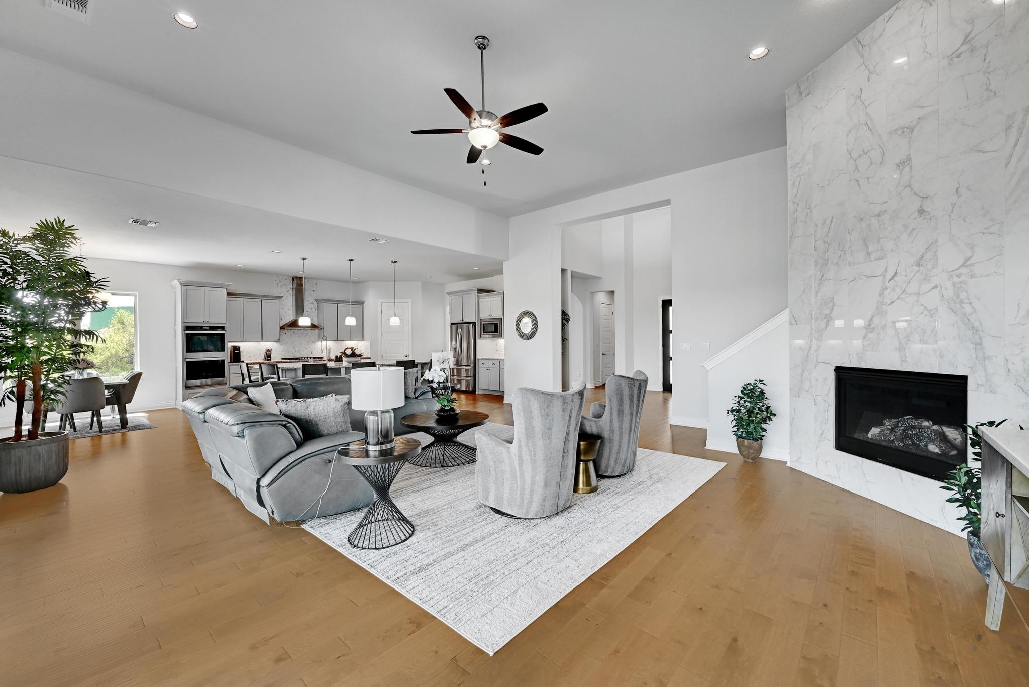 4809 SERENE HILLS Dr, Austin, TX 78738