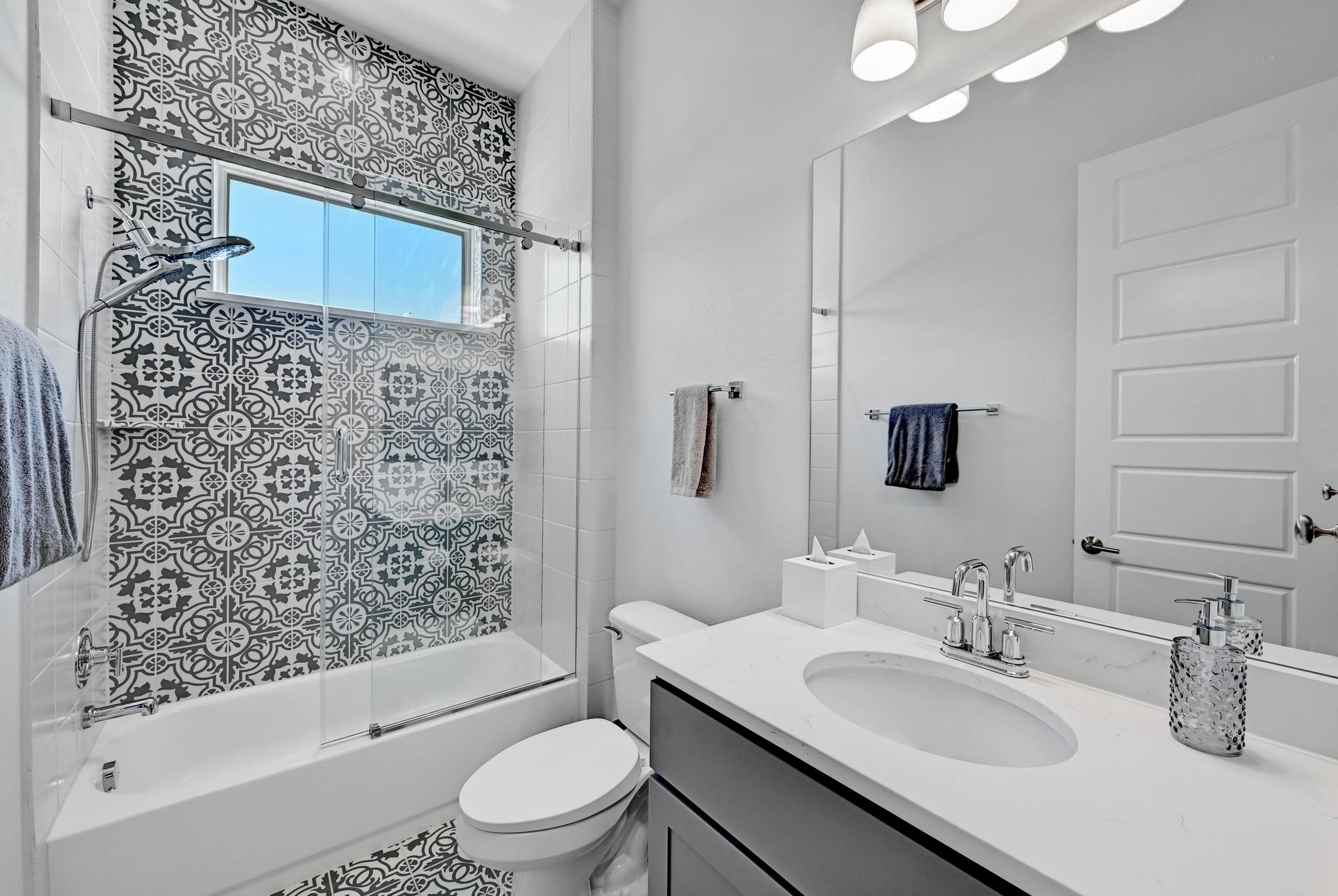 4809 SERENE HILLS Dr, Austin, TX 78738