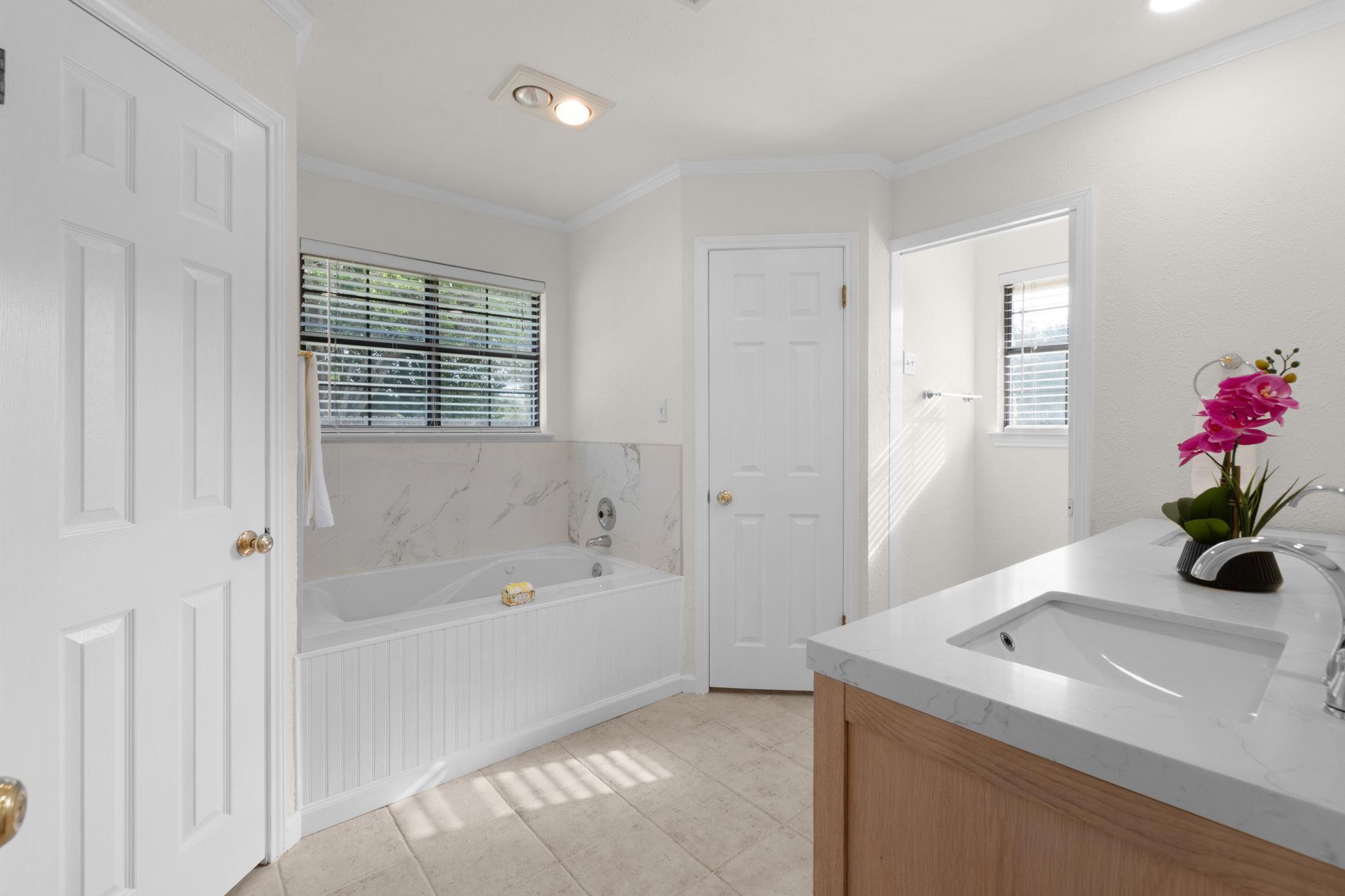 3006 Fox Hollow St, Round Rock, TX 78681