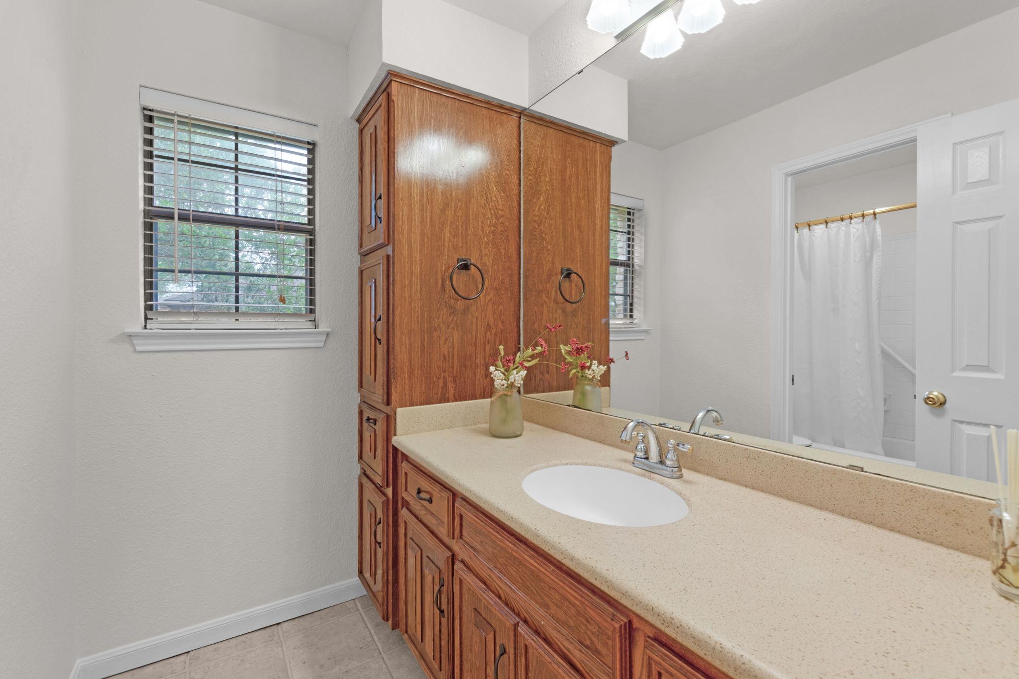 3006 Fox Hollow St, Round Rock, TX 78681