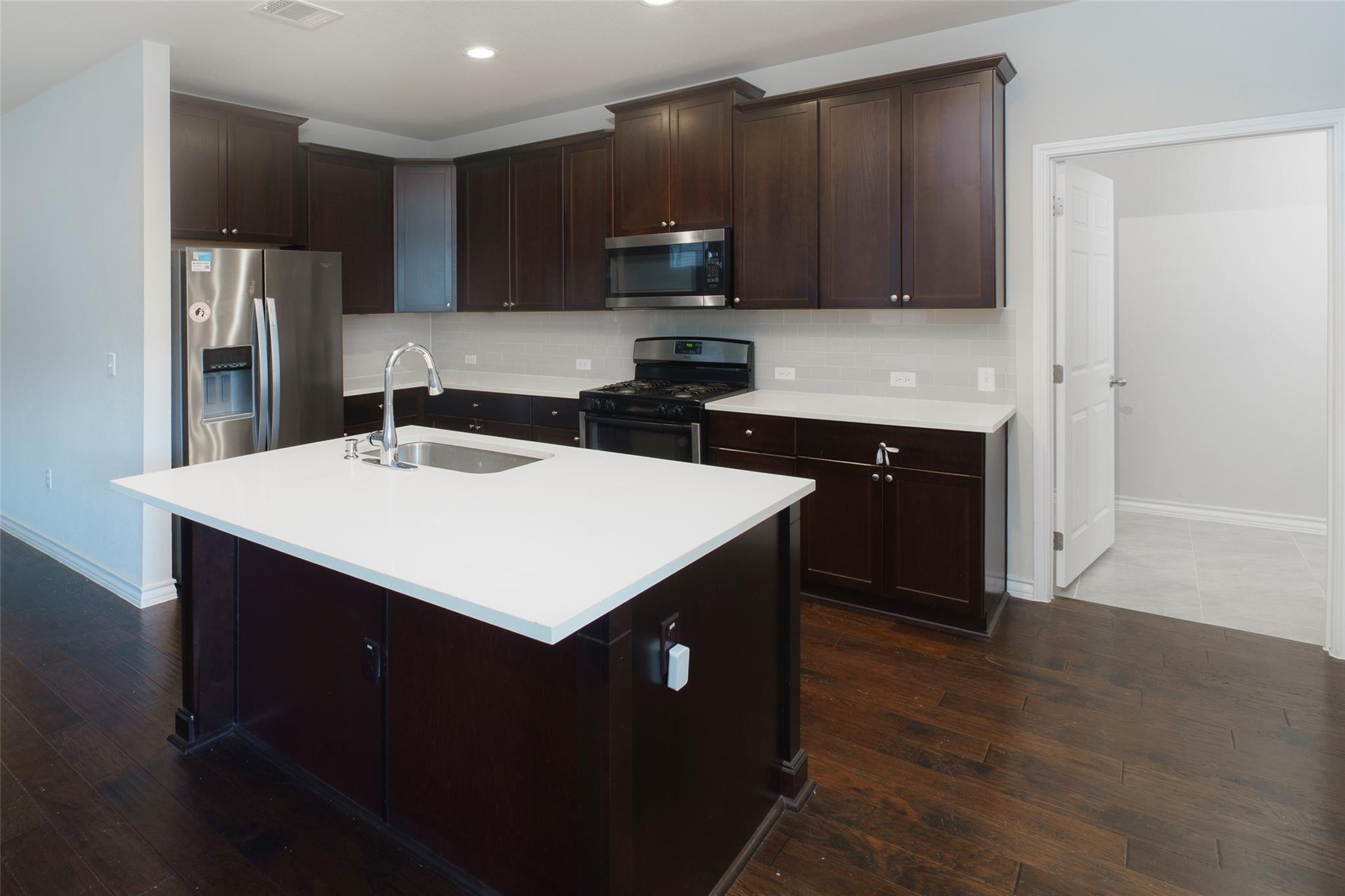 5304 GOLDEN CANARY Ln # 43, Austin, TX 78723