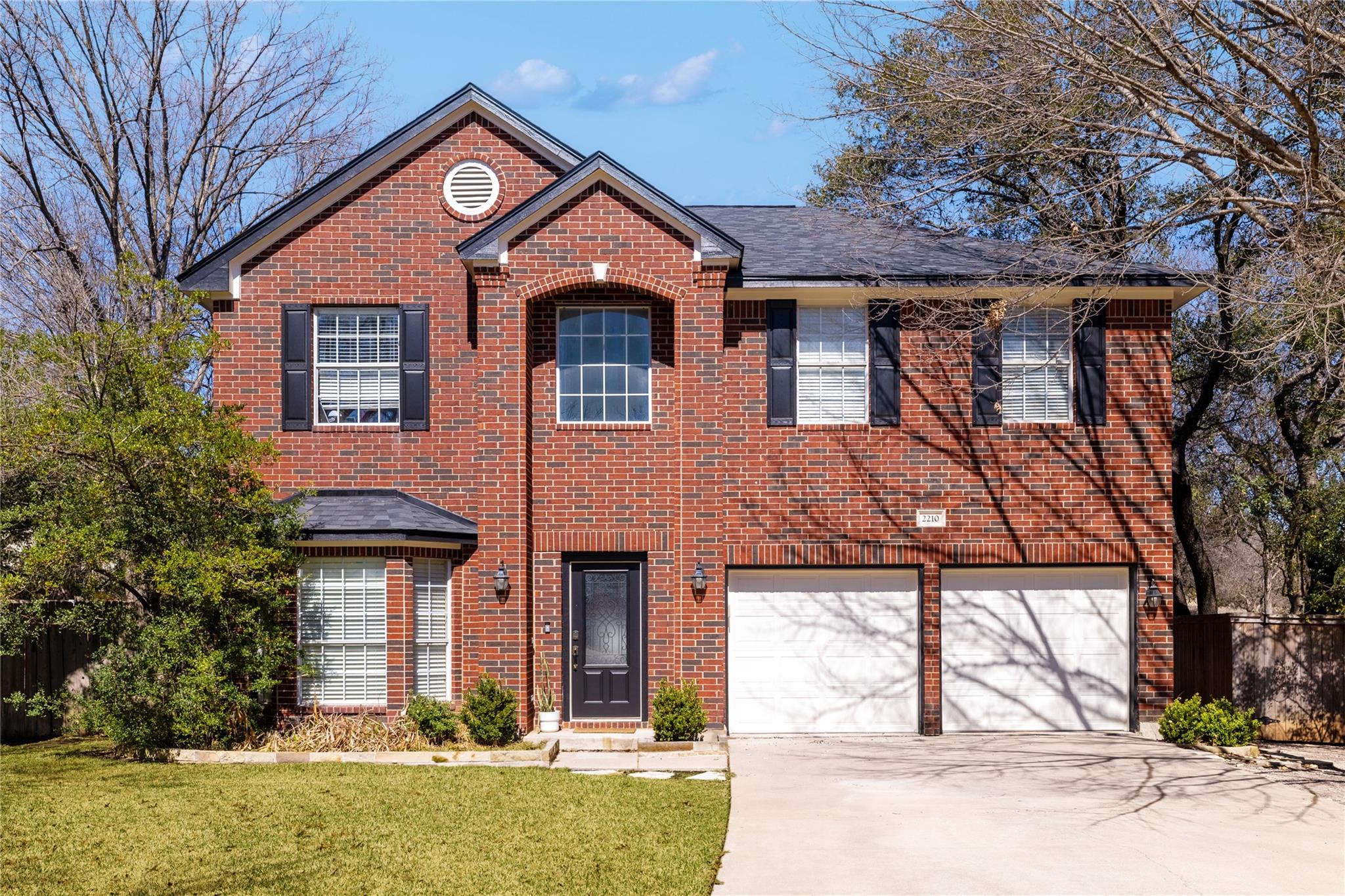 2210 Parkland Cv, Round Rock, TX 78681