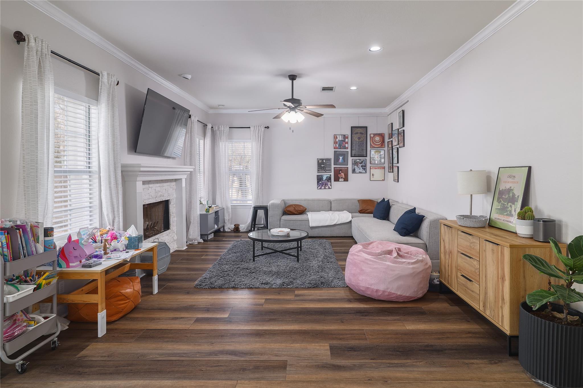 2210 Parkland Cv, Round Rock, TX 78681