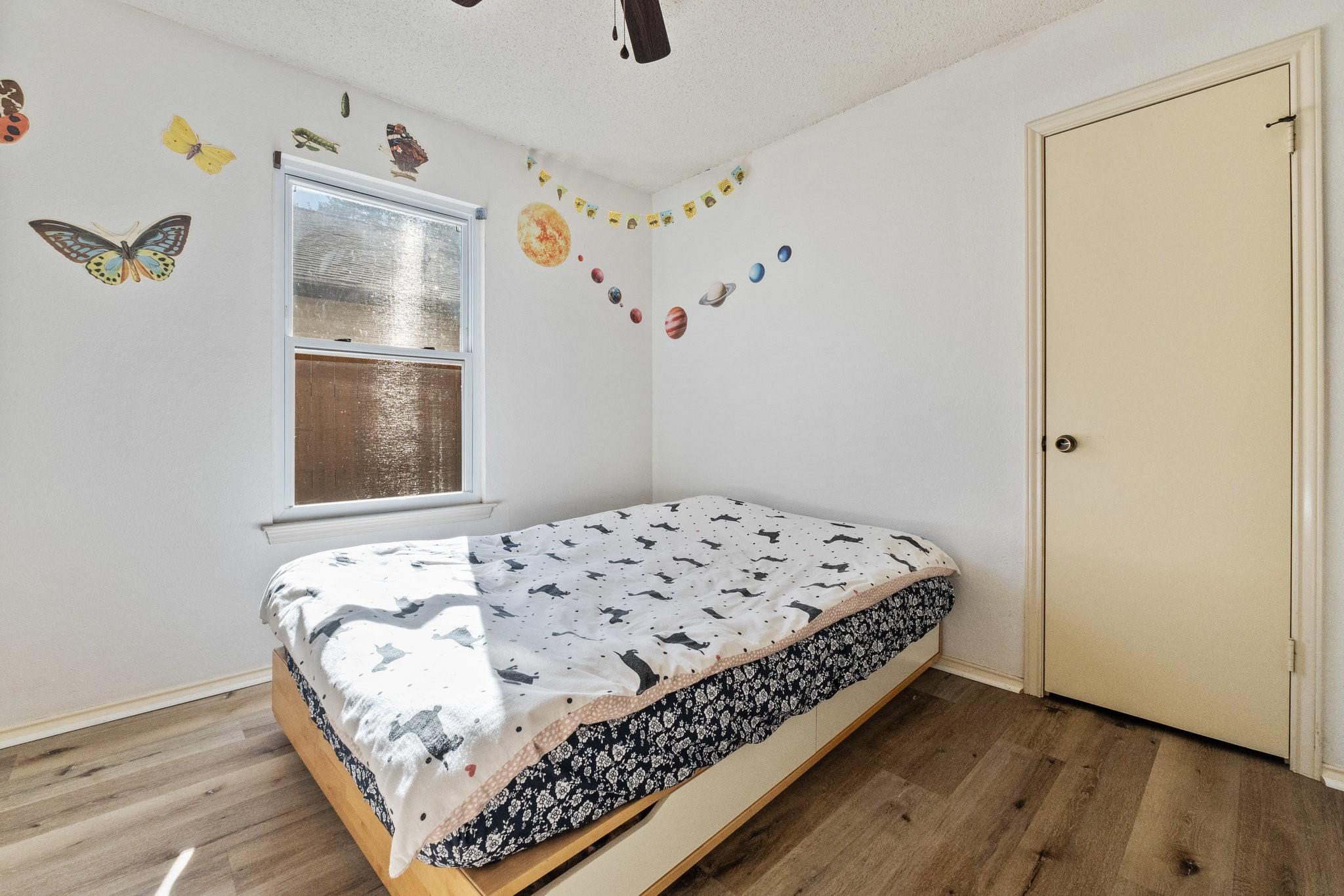 9826 Briar Ridge Dr, Austin, TX 78748