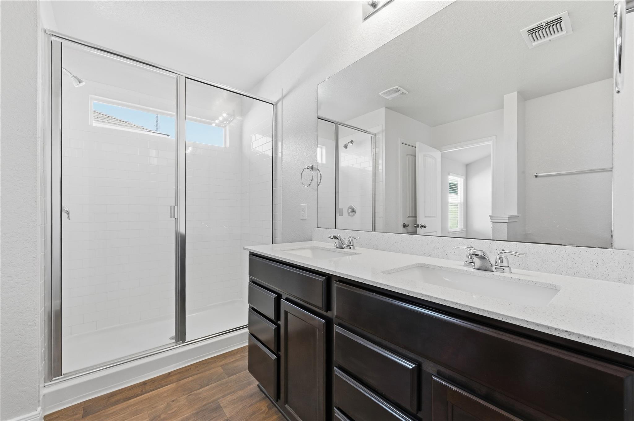 606 Quarton Dr, Hutto, TX 78634