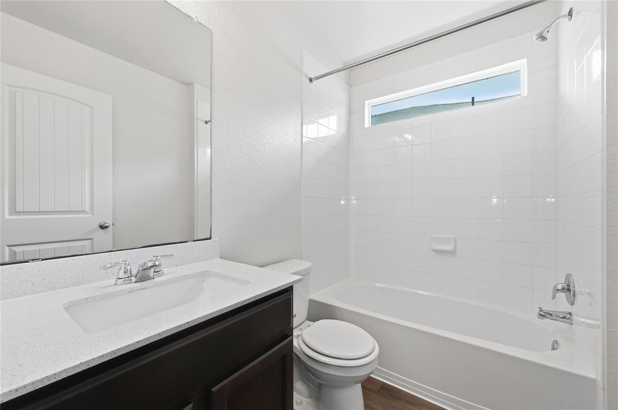 606 Quarton Dr, Hutto, TX 78634