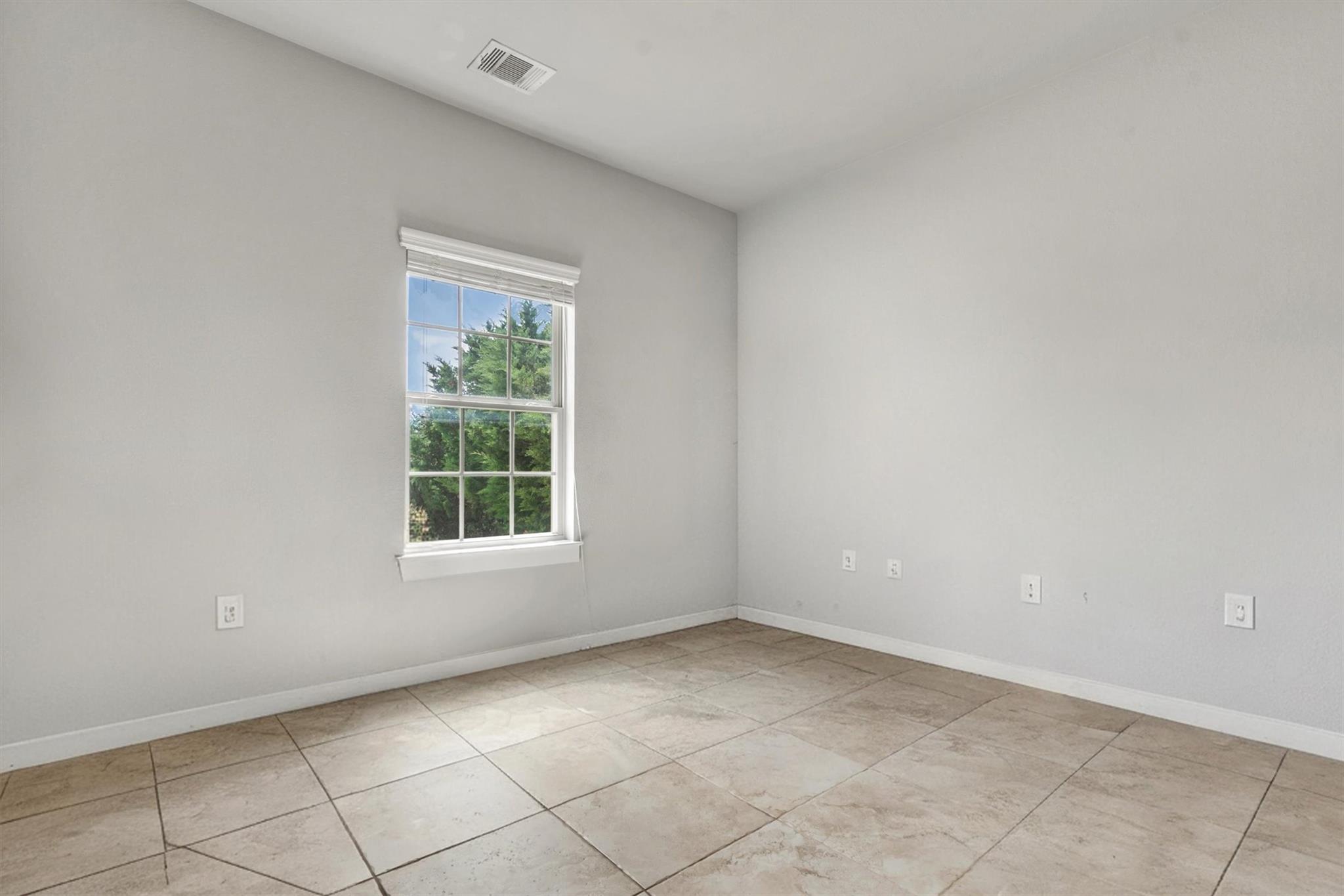 21414 Santa Carlo Ave, Lago Vista, TX 78645