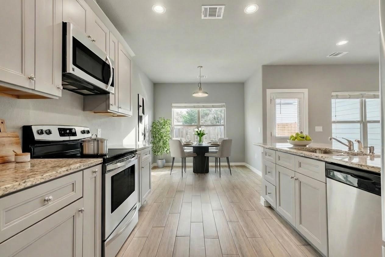 21414 Santa Carlo Ave, Lago Vista, TX 78645