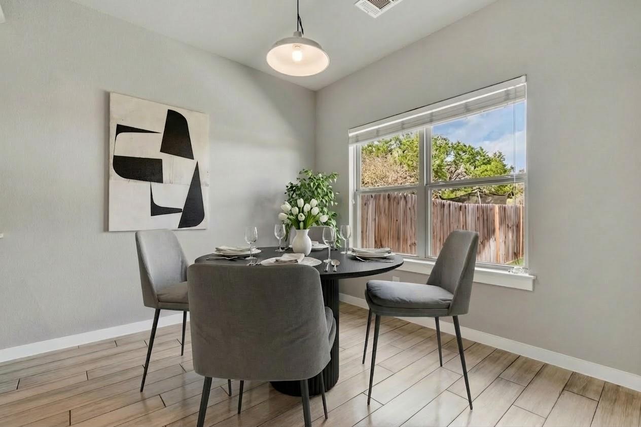 21414 Santa Carlo Ave, Lago Vista, TX 78645