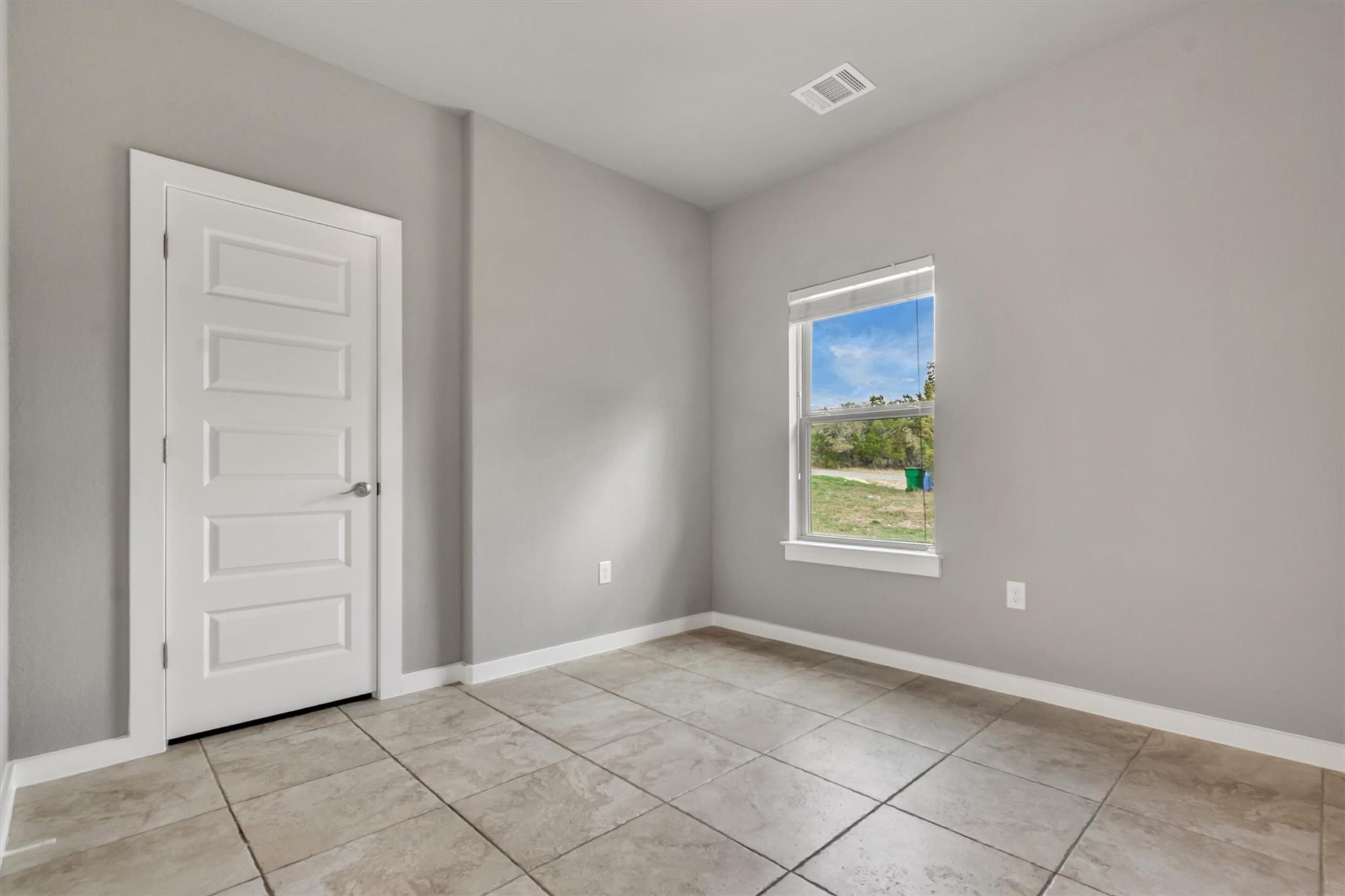 21414 Santa Carlo Ave, Lago Vista, TX 78645