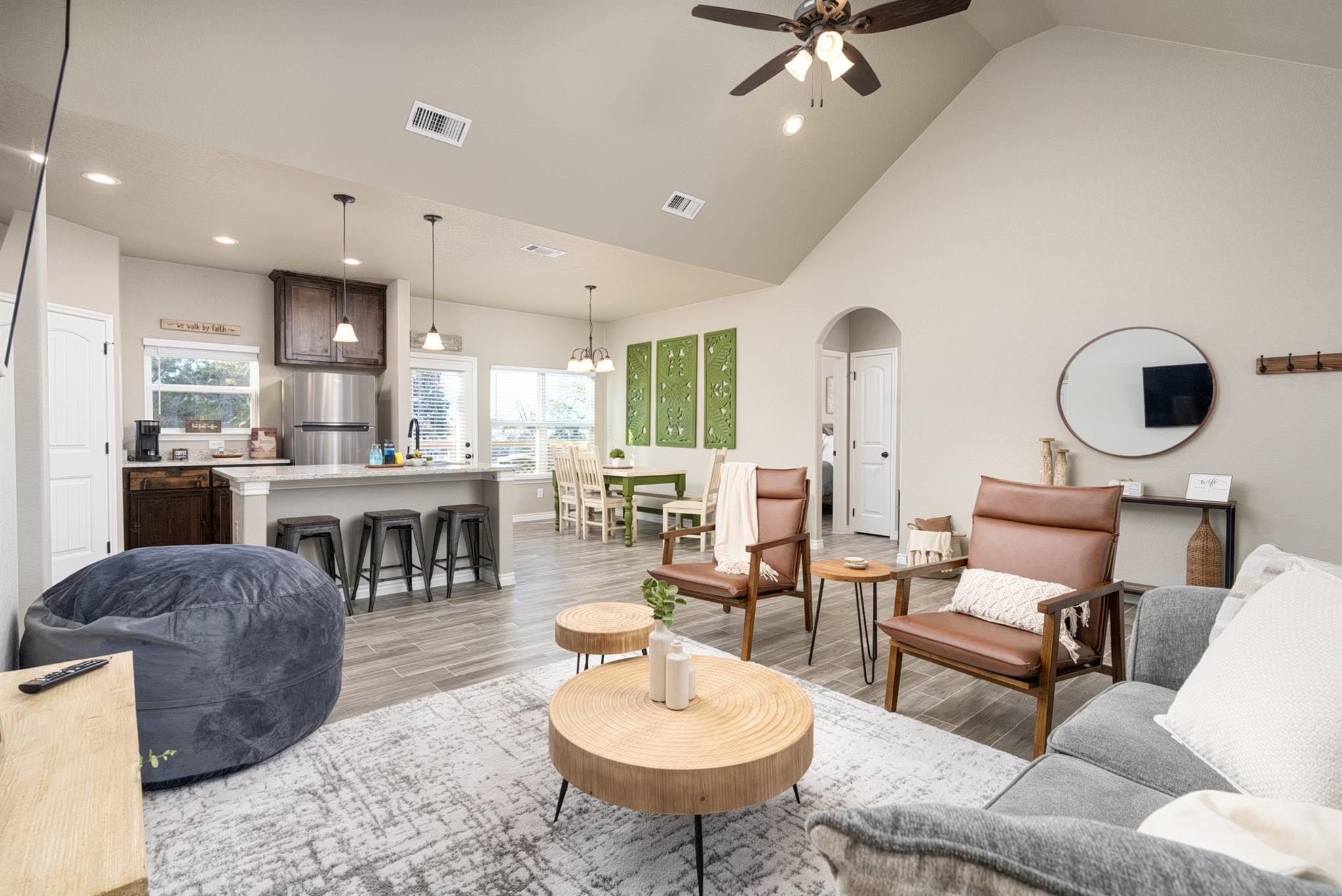 117 Lightning Bolt Dr, Spring Branch, TX 78070