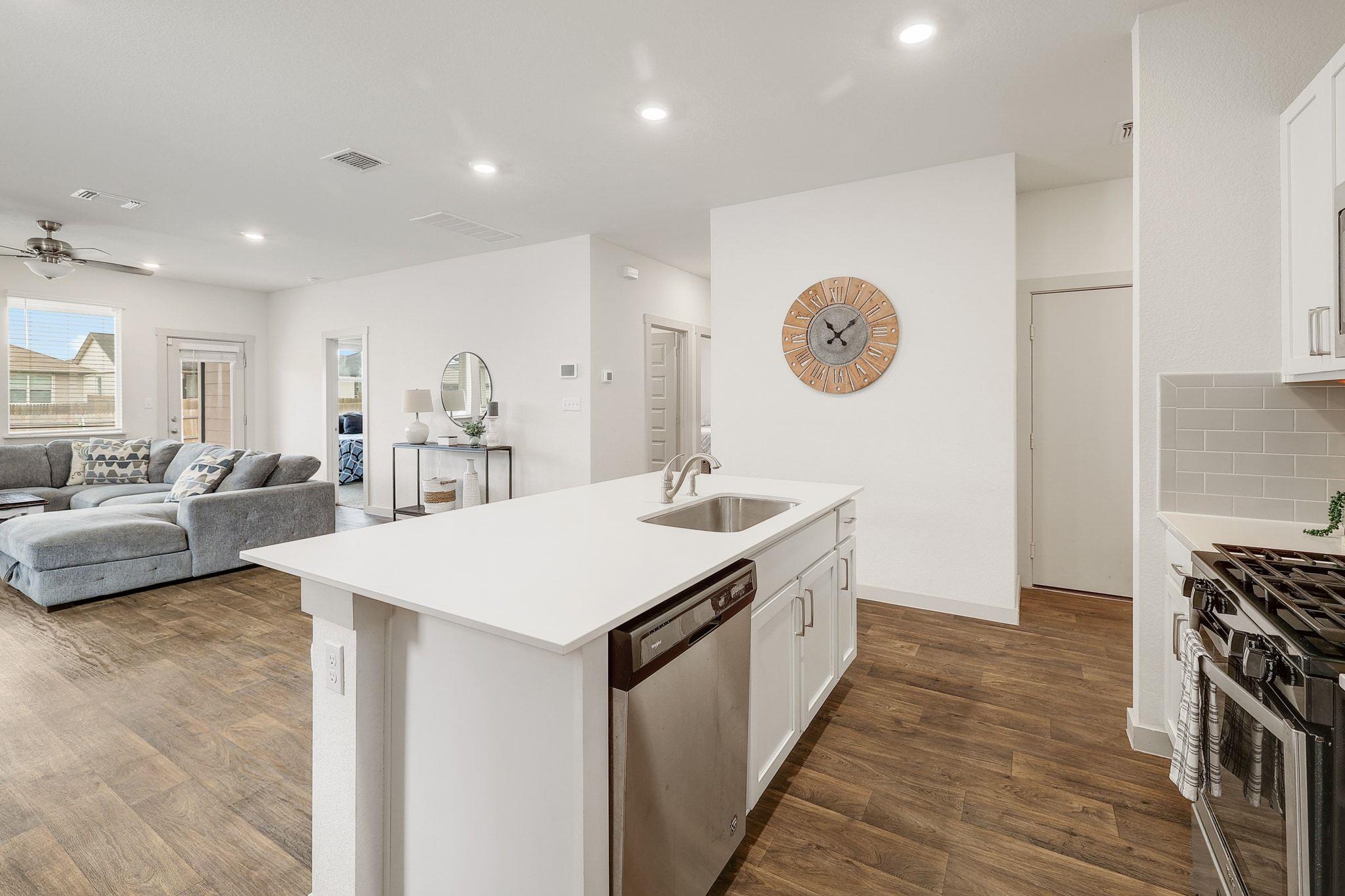 224 Lavaca River Ln, Hutto, TX 78634