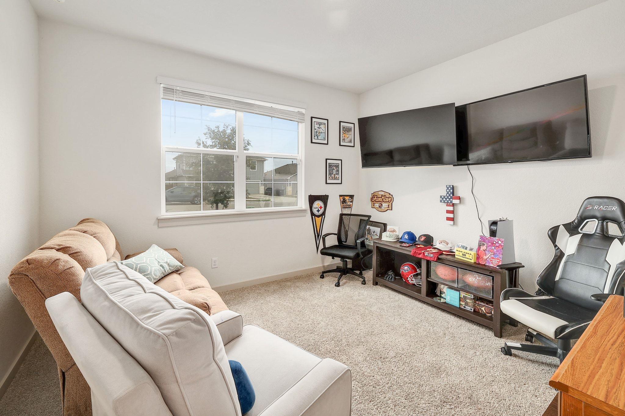 224 Lavaca River Ln, Hutto, TX 78634