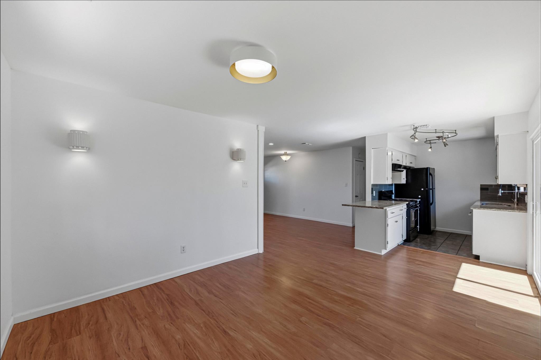 1005 Arthur Stiles Rd, Austin, TX 78721